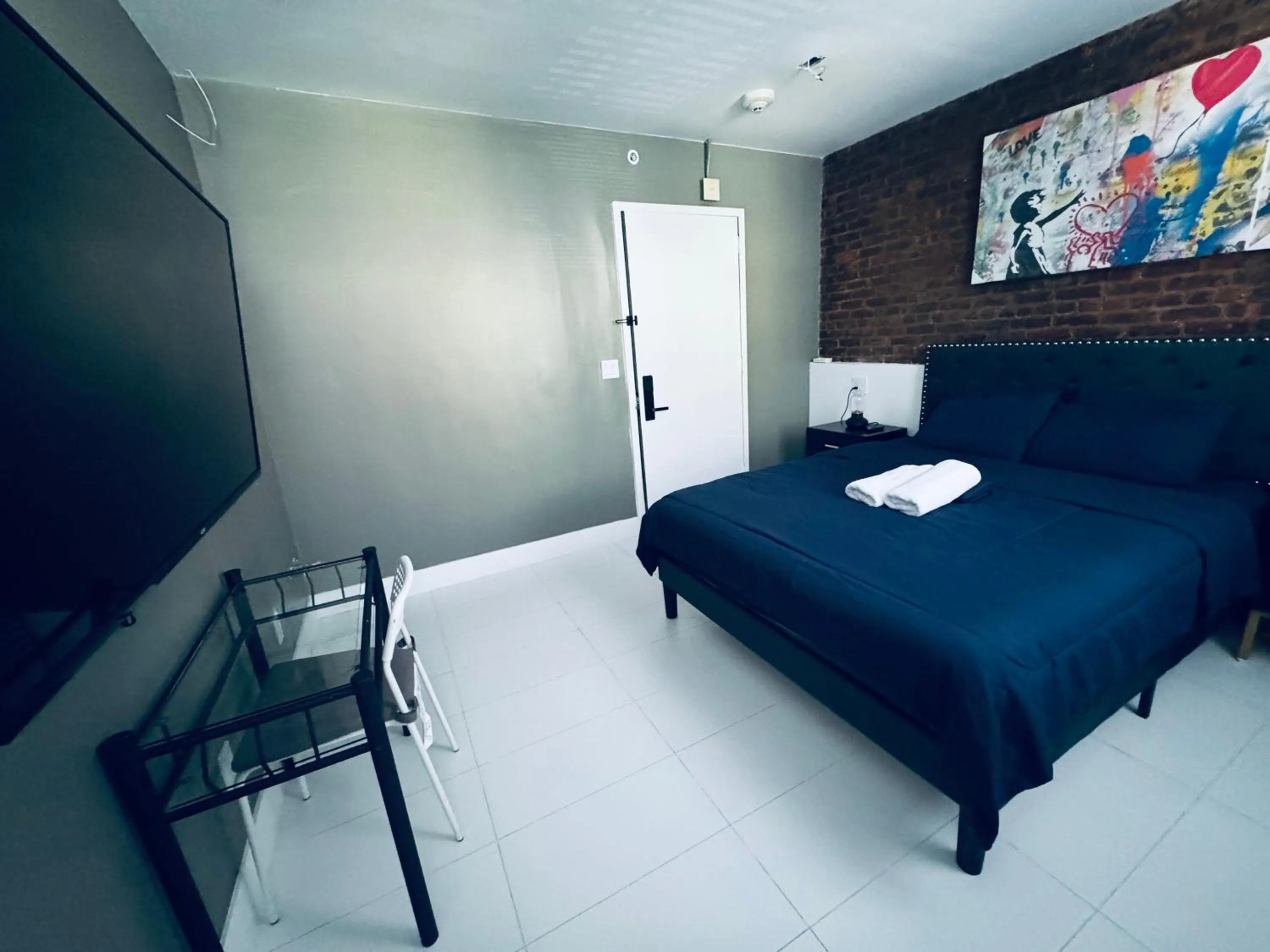 Bed in KAMA CENTRAL PARK