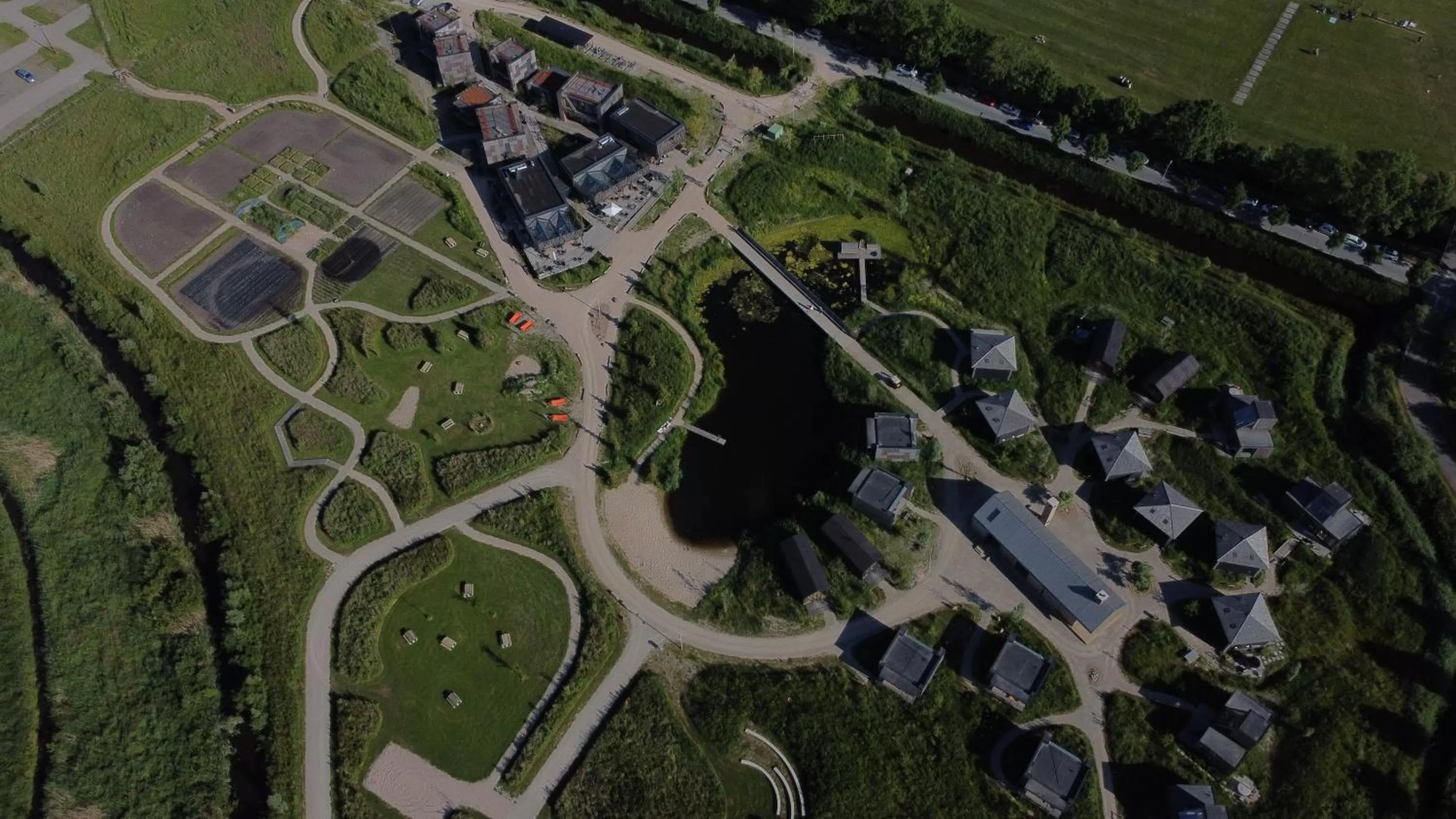 Bird's-eye View in The Unbound Amsterdam