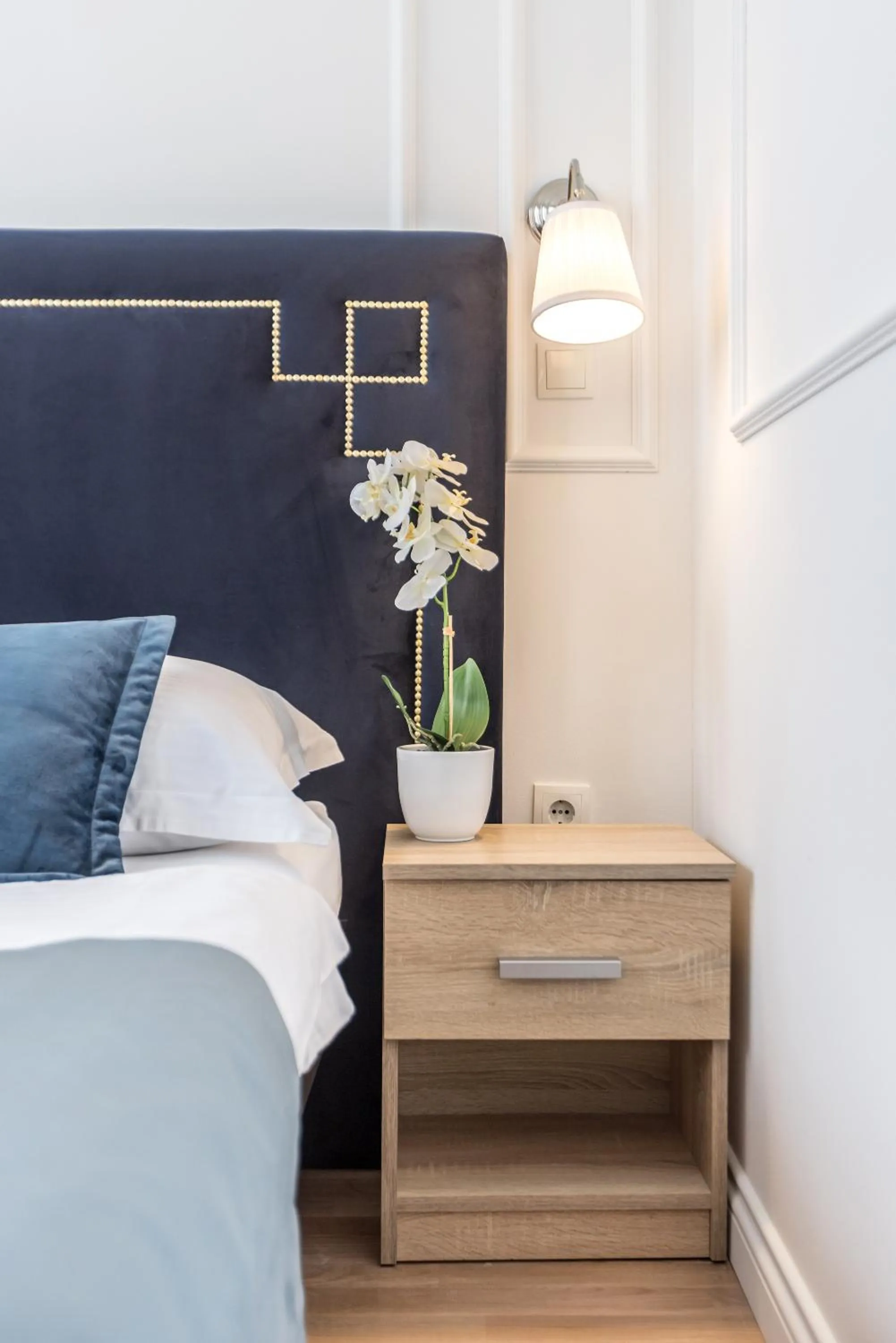 Bed in Annex building of Art Hotel