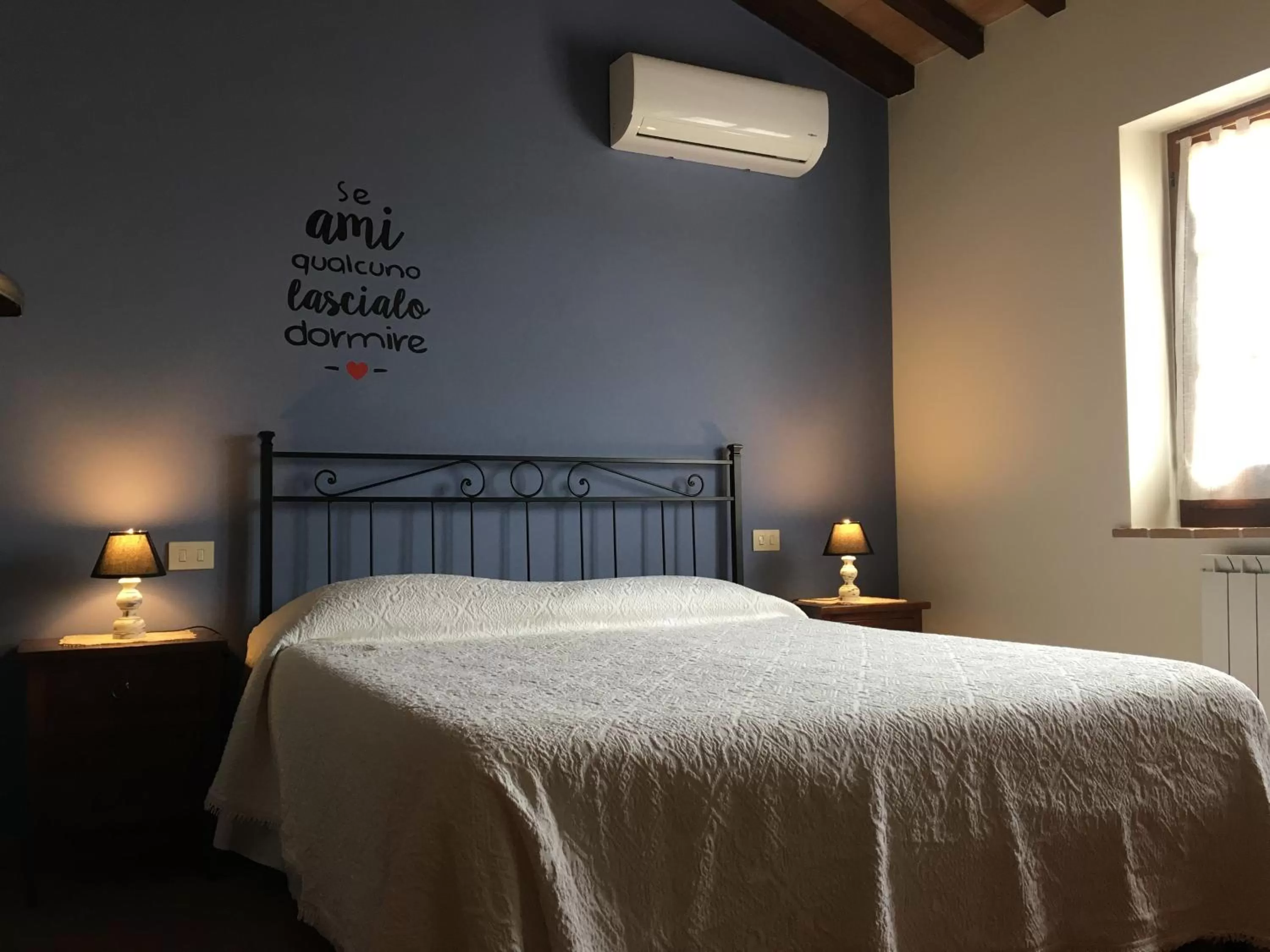 Photo of the whole room, Bed in Agriturismo Tenuta Badia