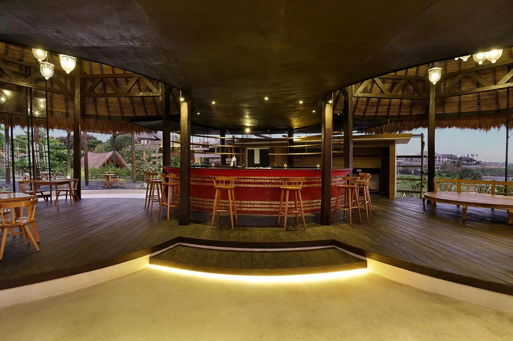 Restaurant/places to eat in WakaGangga