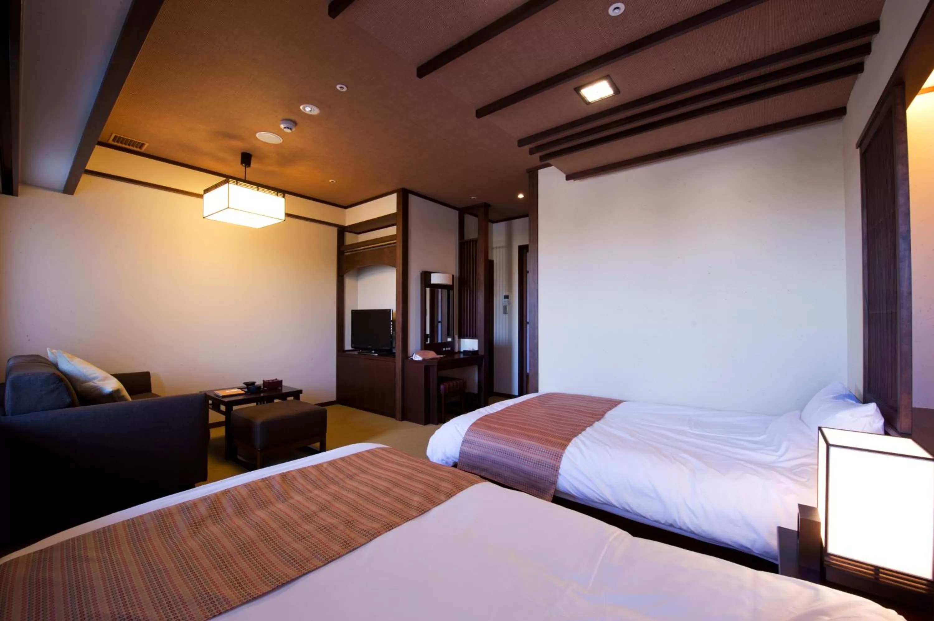 Photo of the whole room, Bed in Kadensho, Arashiyama Onsen, Kyoto - Kyoritsu Resort