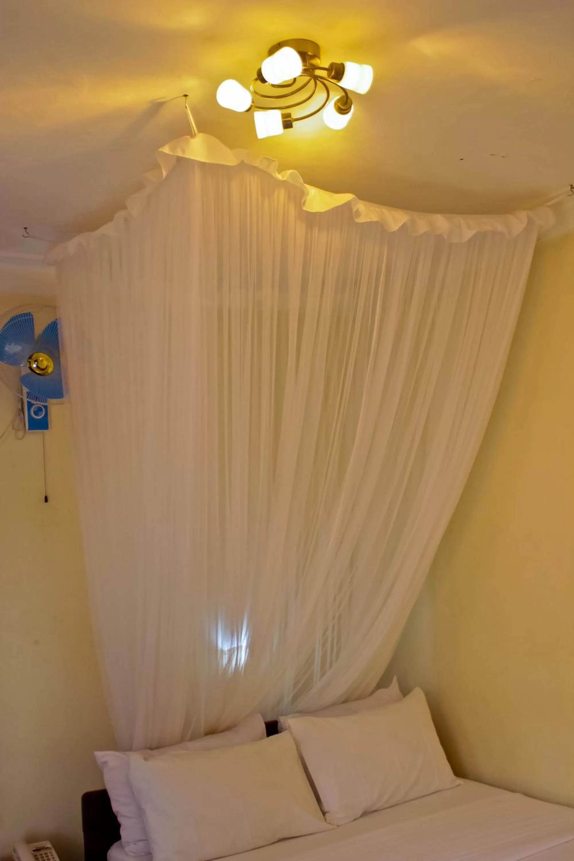 Bed in Al-Nisaa Hotel and Spa