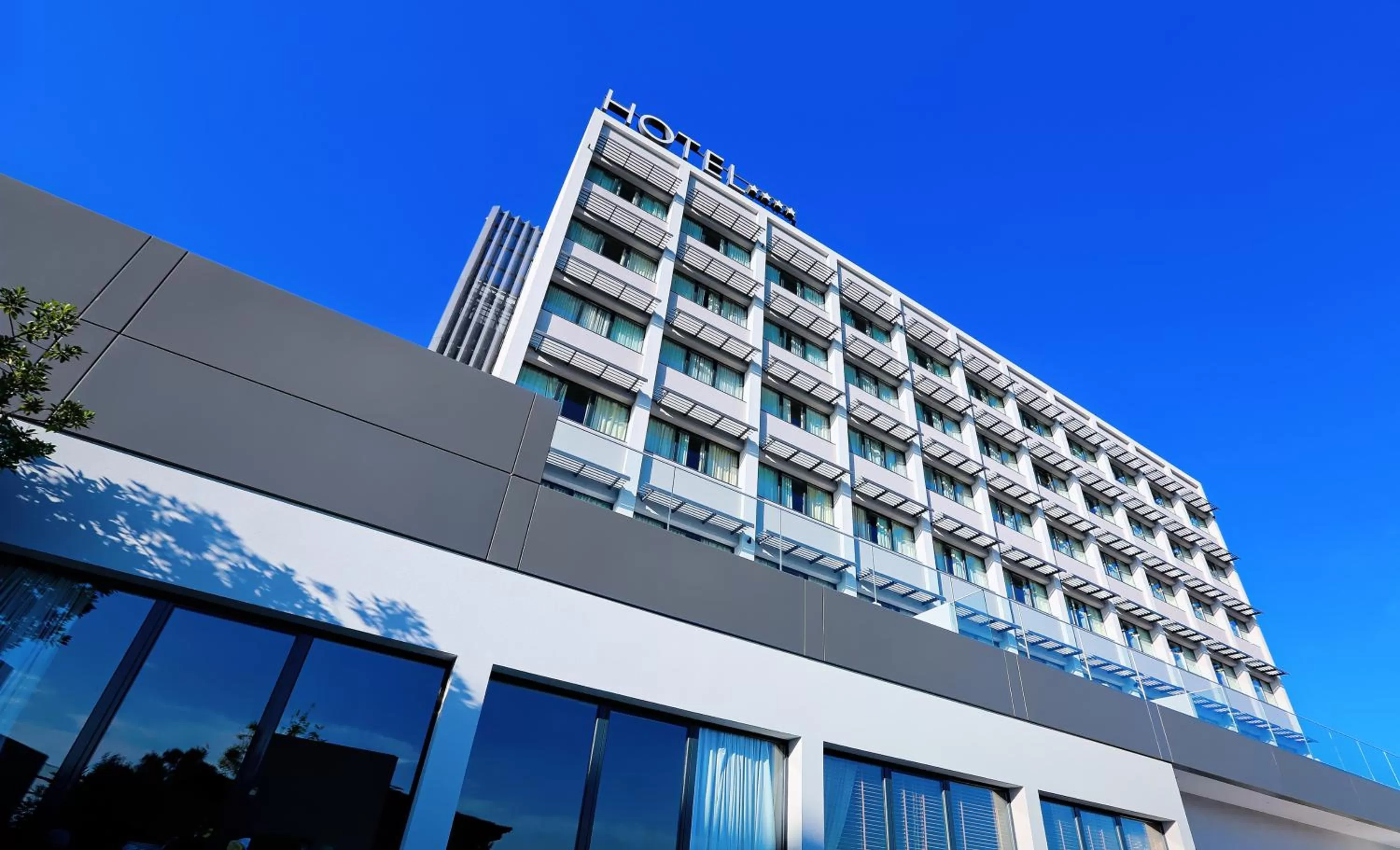 Property building in Verdi Santarém