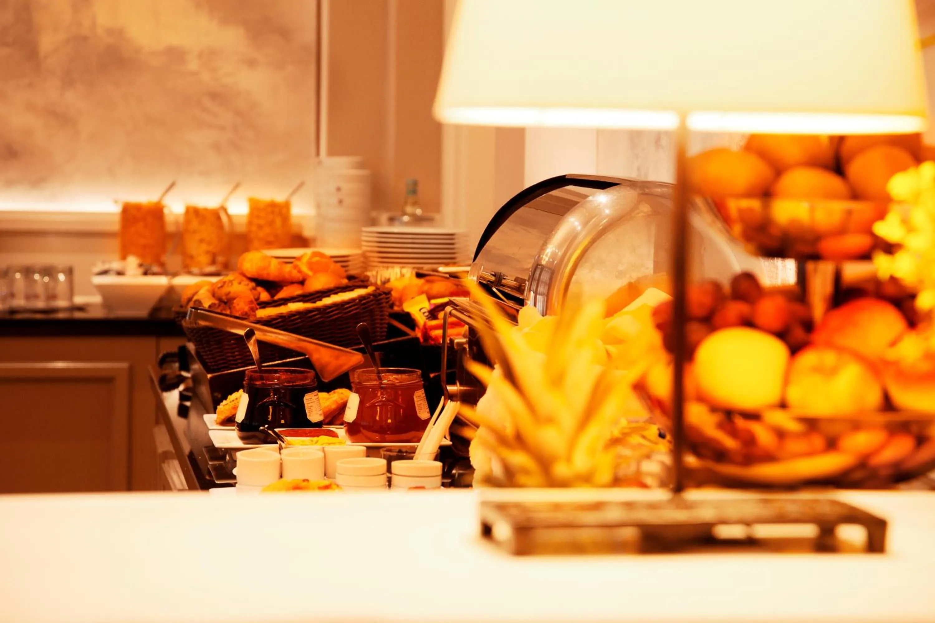 Breakfast in Hotel Victoria