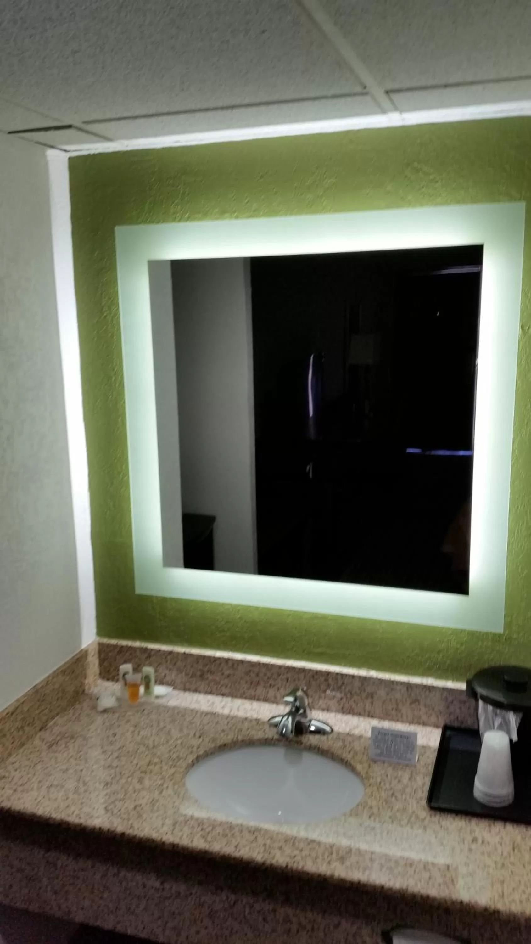 Bathroom in Quality Inn Forsyth near GA Public Safety Training Center