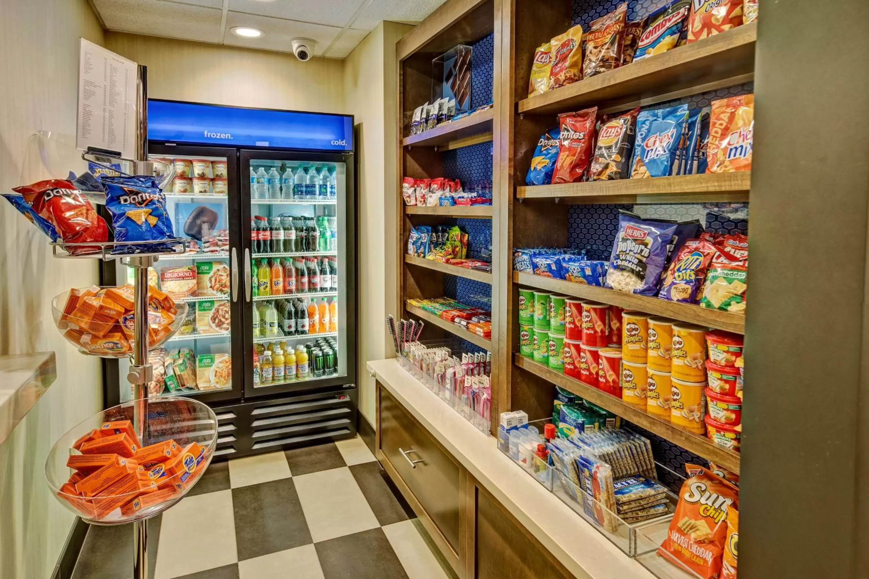 Restaurant/places to eat in Hampton Inn Houston Baytown