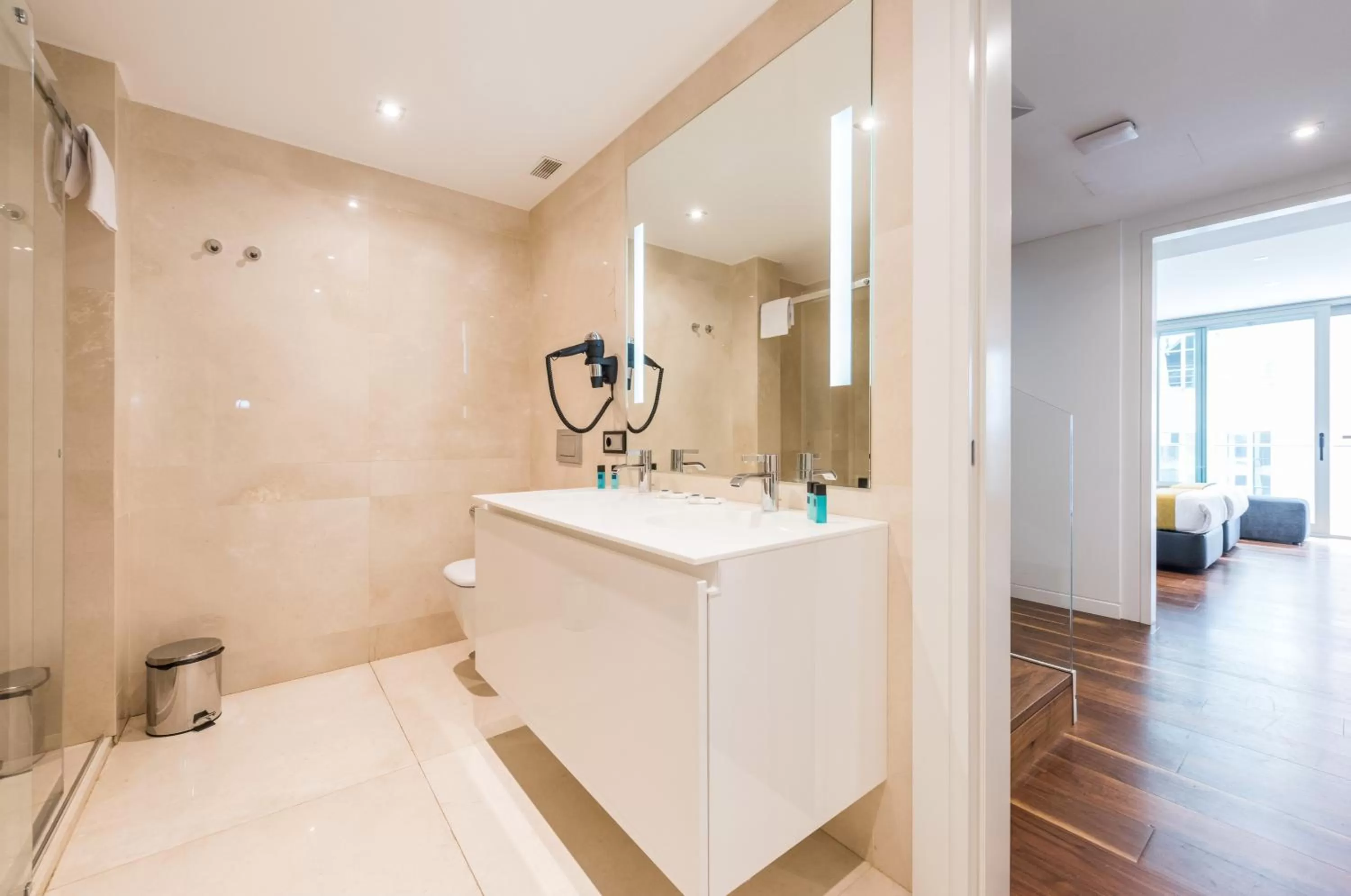 Bathroom in Gran View Apartments
