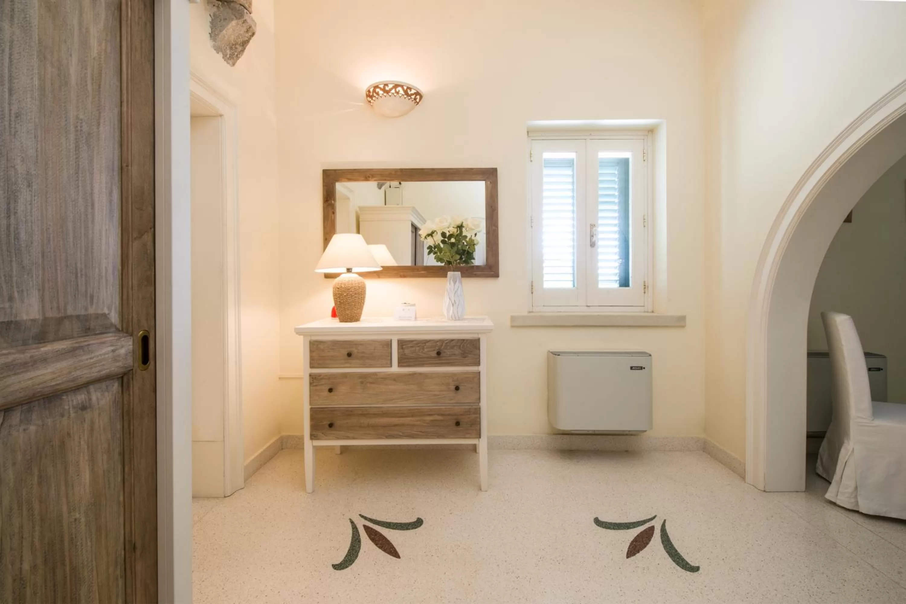 Decorative detail, Bed in Parco Degli Aranci