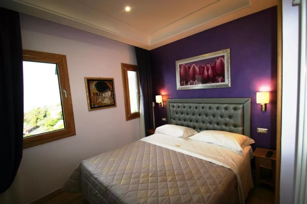 Bed in b&b Dea Fortuna