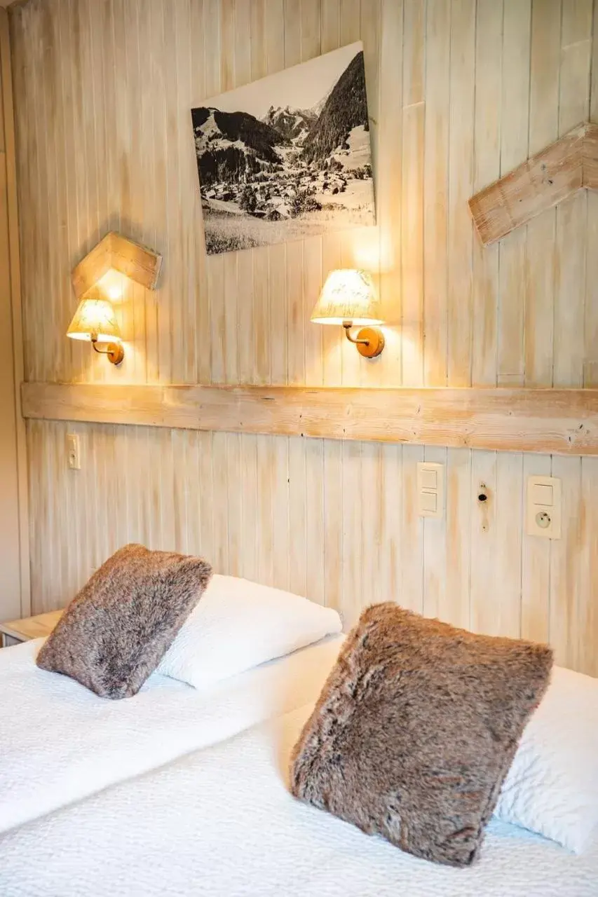 Twin Room in Hôtel Viallet Twin Room in Hôtel Viallet