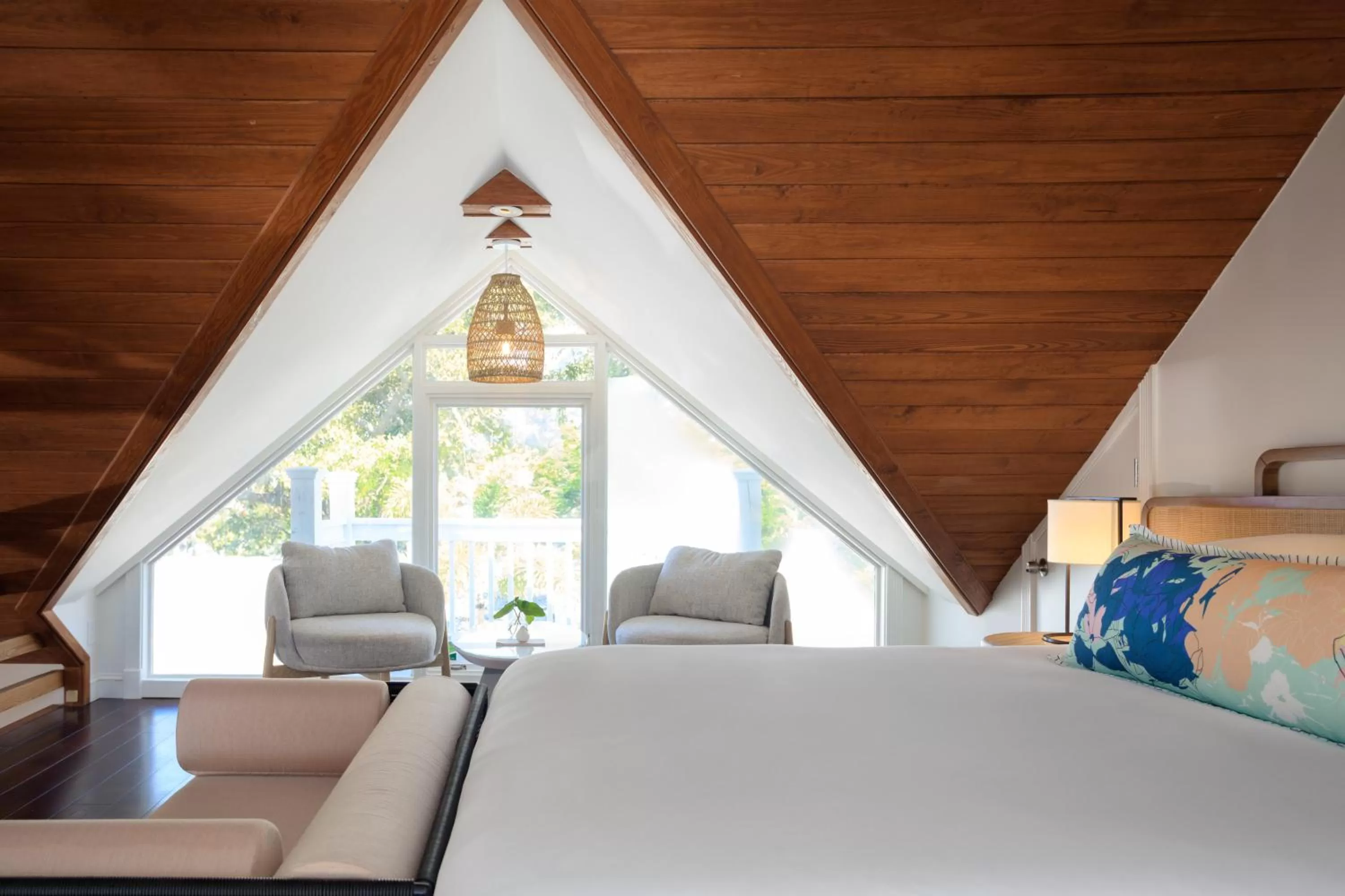 Photo of the whole room, Bed in Lighthouse Hotel - Key West Historic Inns