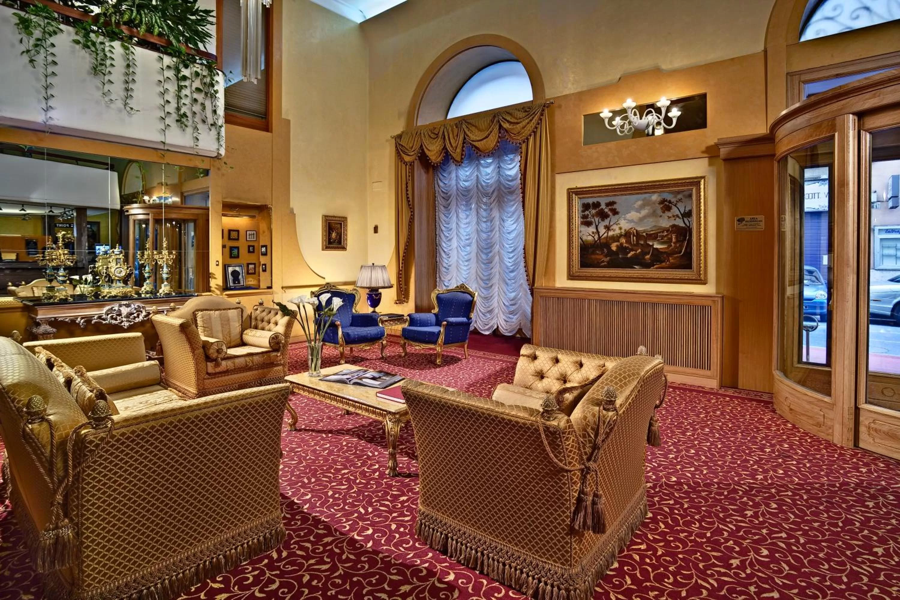 Lobby or reception, Seating Area in Hotel Mondial