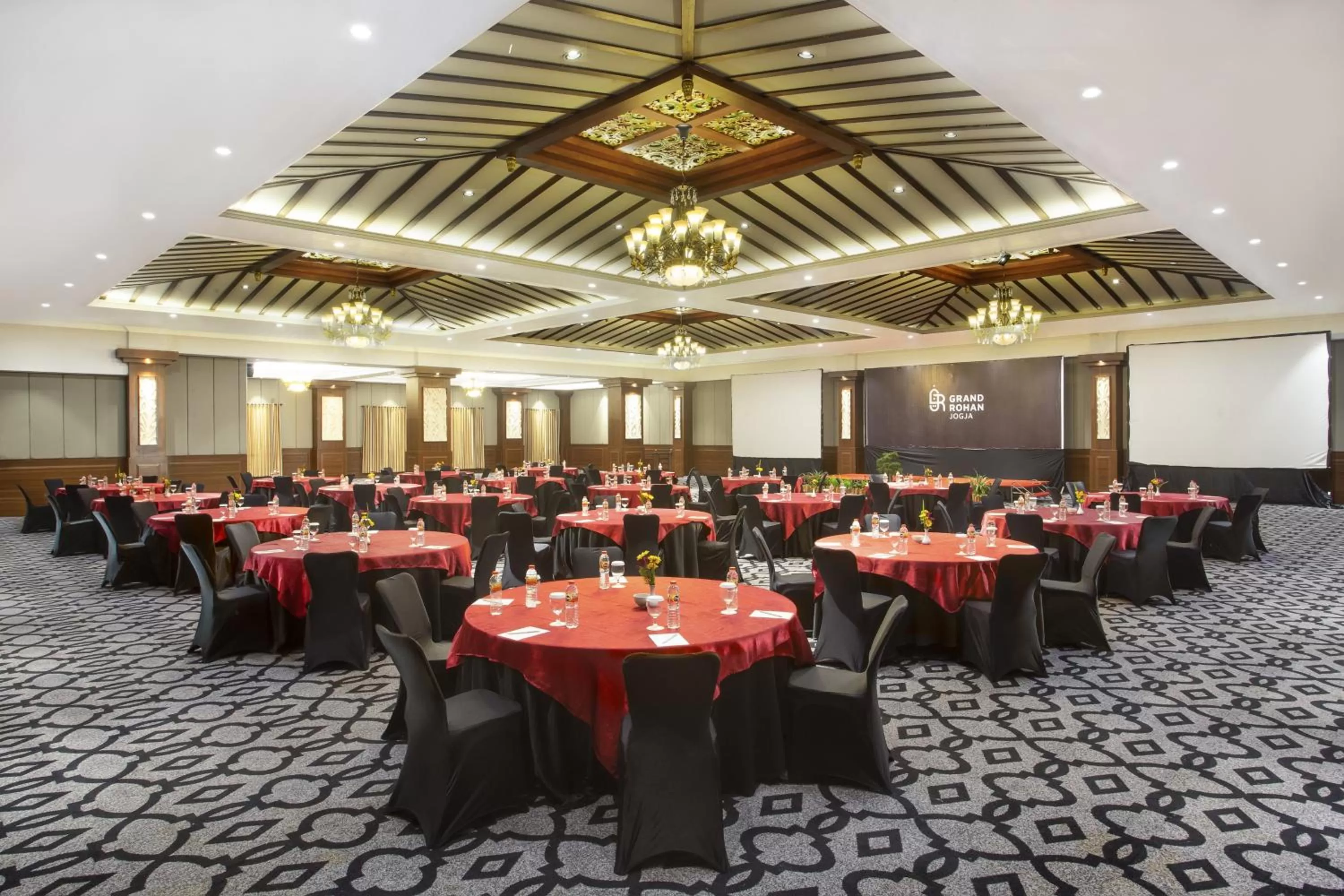 Business facilities in Grand Rohan Jogja