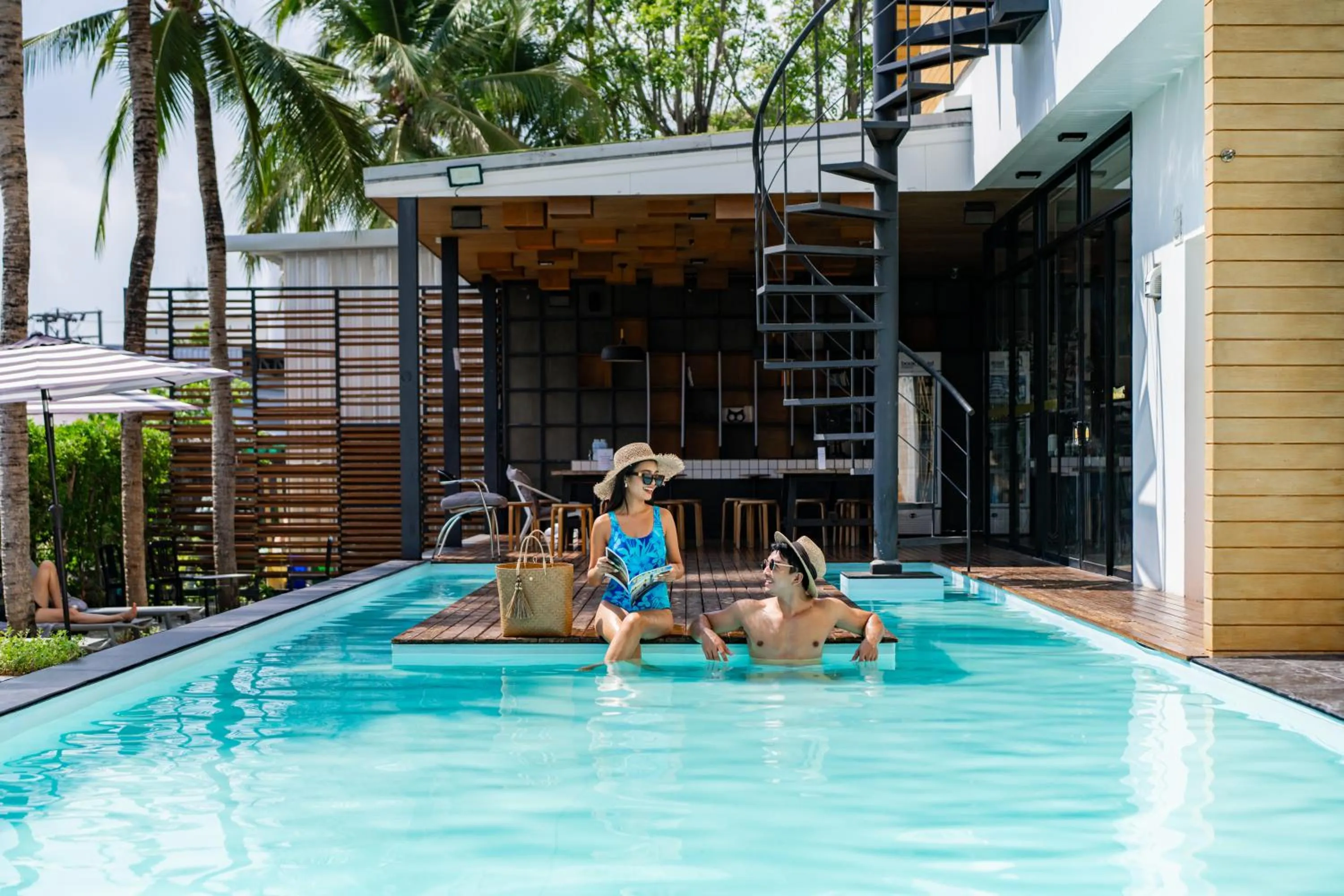 Balcony/Terrace in Book a Bed Poshtel - SHA Plus