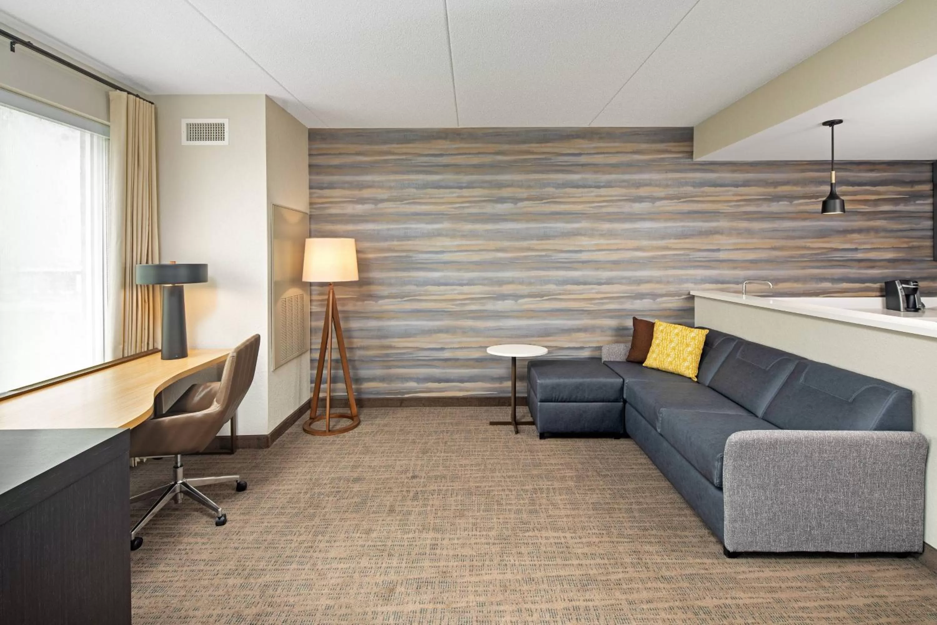 Photo of the whole room in Residence Inn by Marriott Toronto Mississauga West