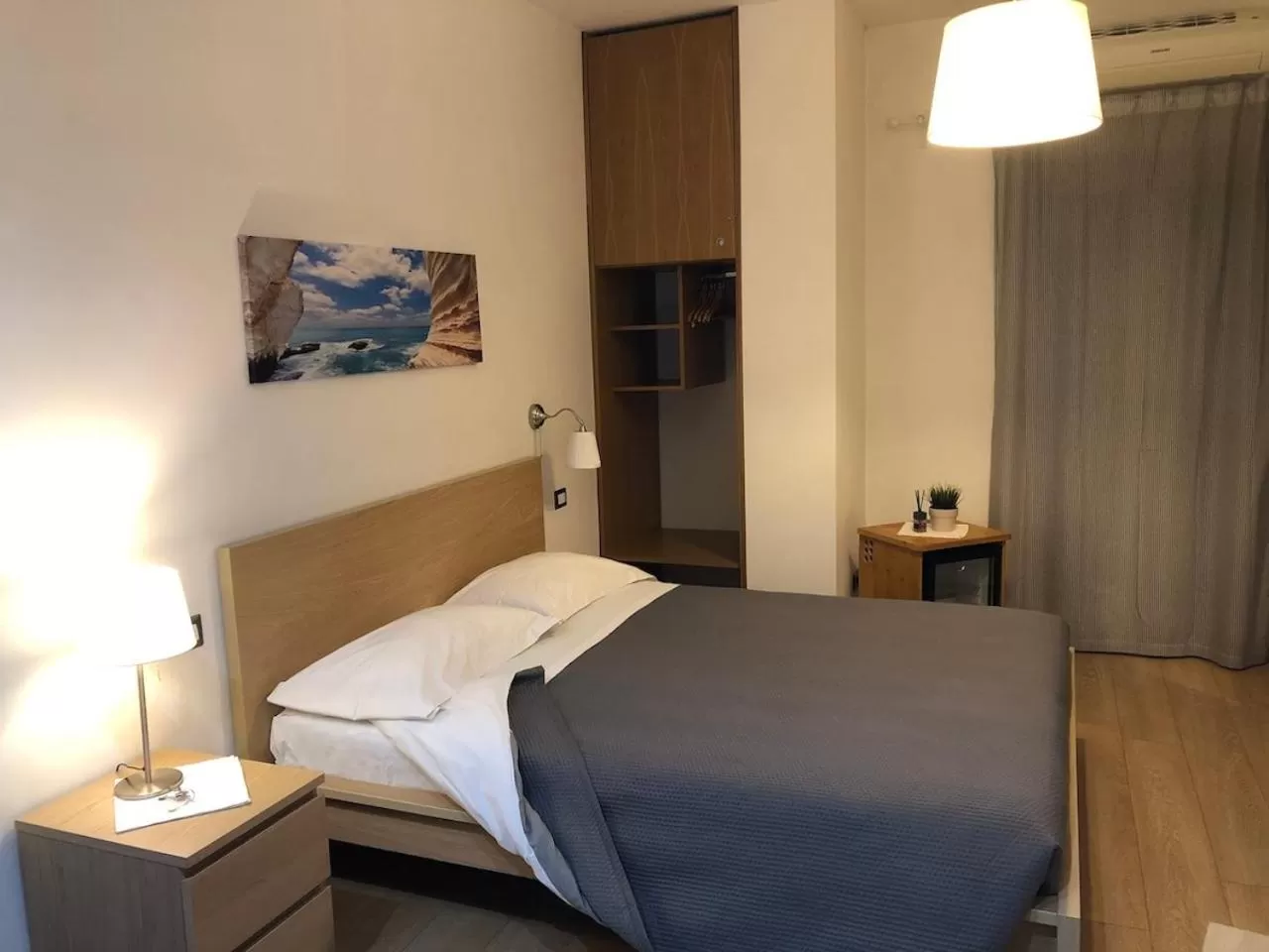 Bed in Atticoromantica