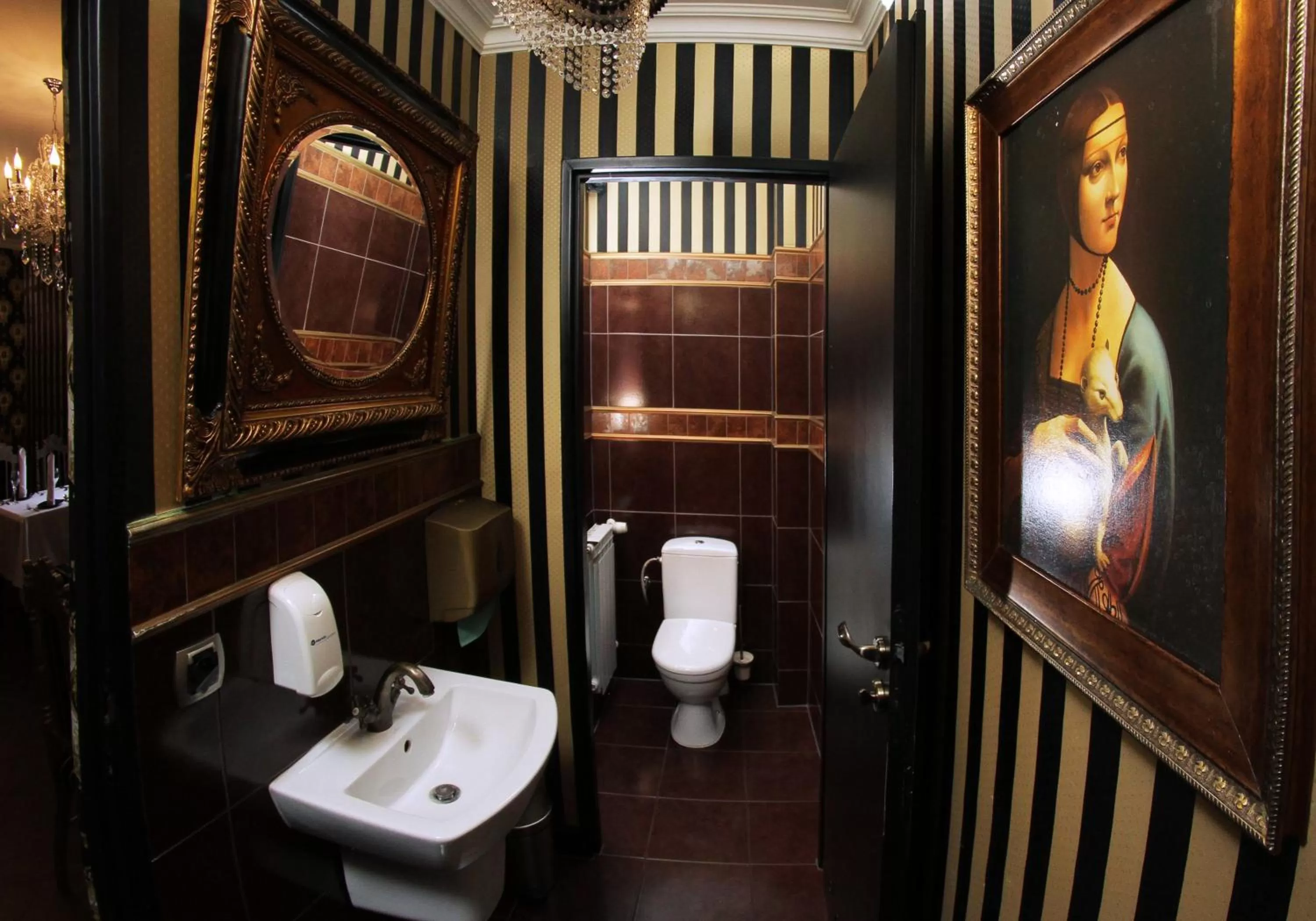 Toilet in Motel Łużycki & Restauracja