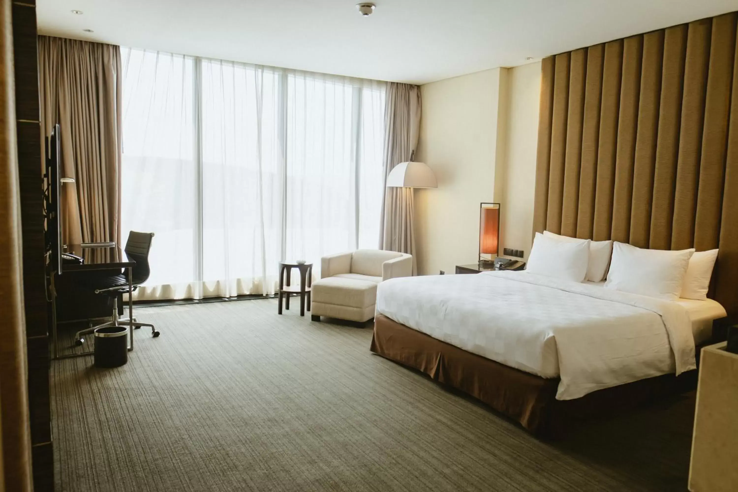 Club King Room in PO Hotel Semarang Club King Room in PO Hotel Semarang