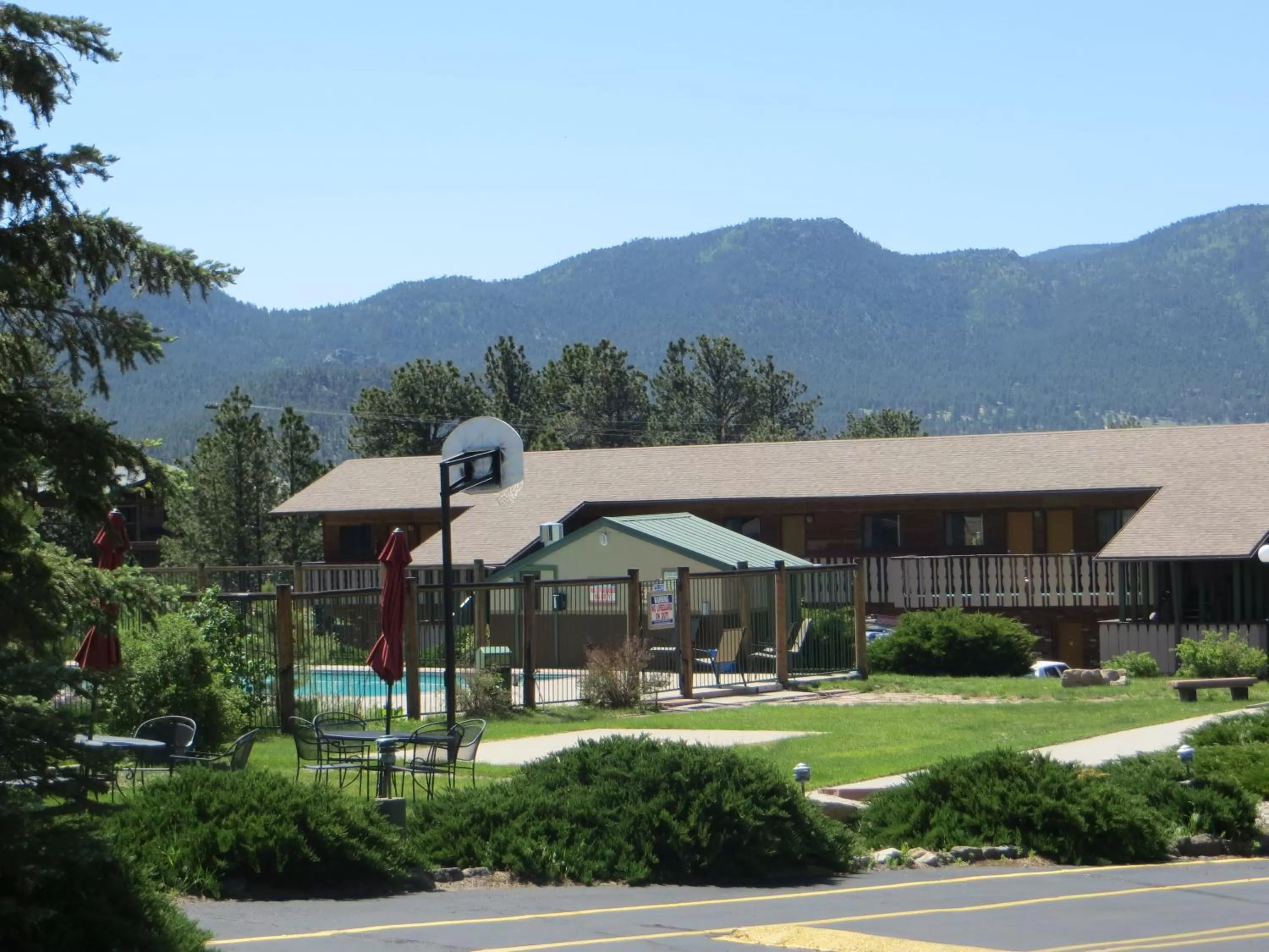 Property building in Blue Door Inn