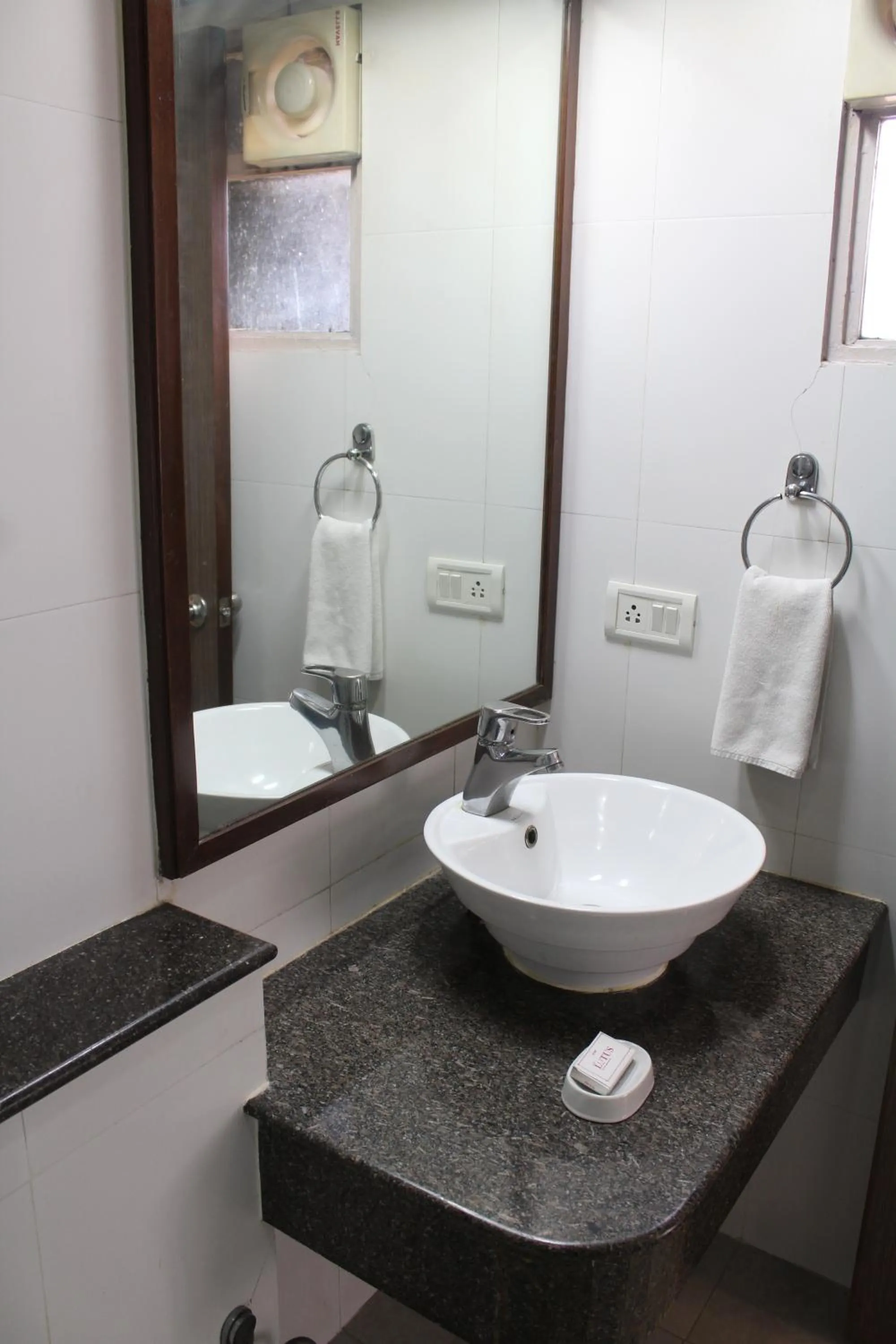 Bathroom in The Lotus Apartment Hotel, Venkatraman Street
