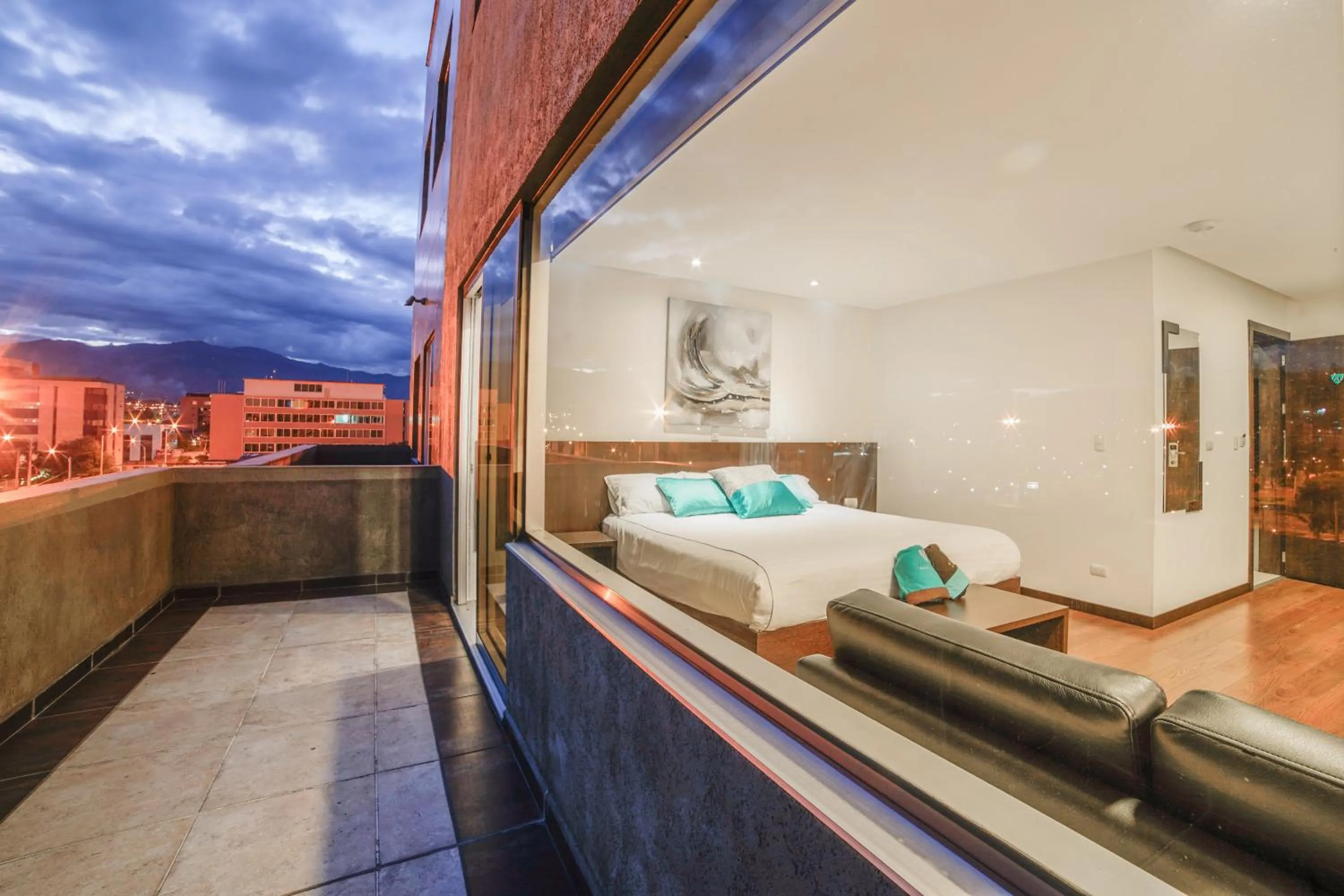 Balcony/Terrace, Bed in Hotel Valgus