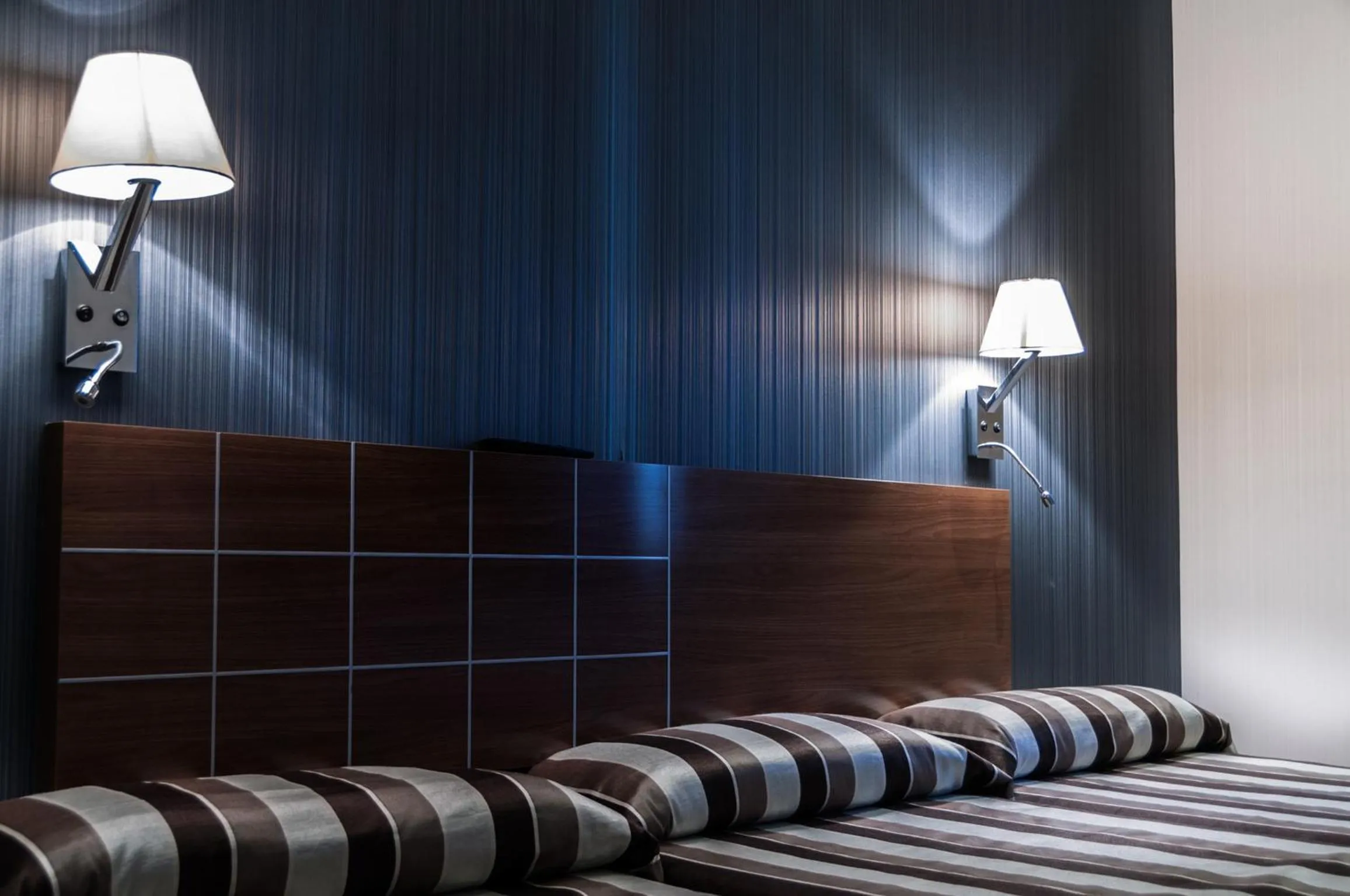 Decorative detail, Bed in Hostal Bcn 46