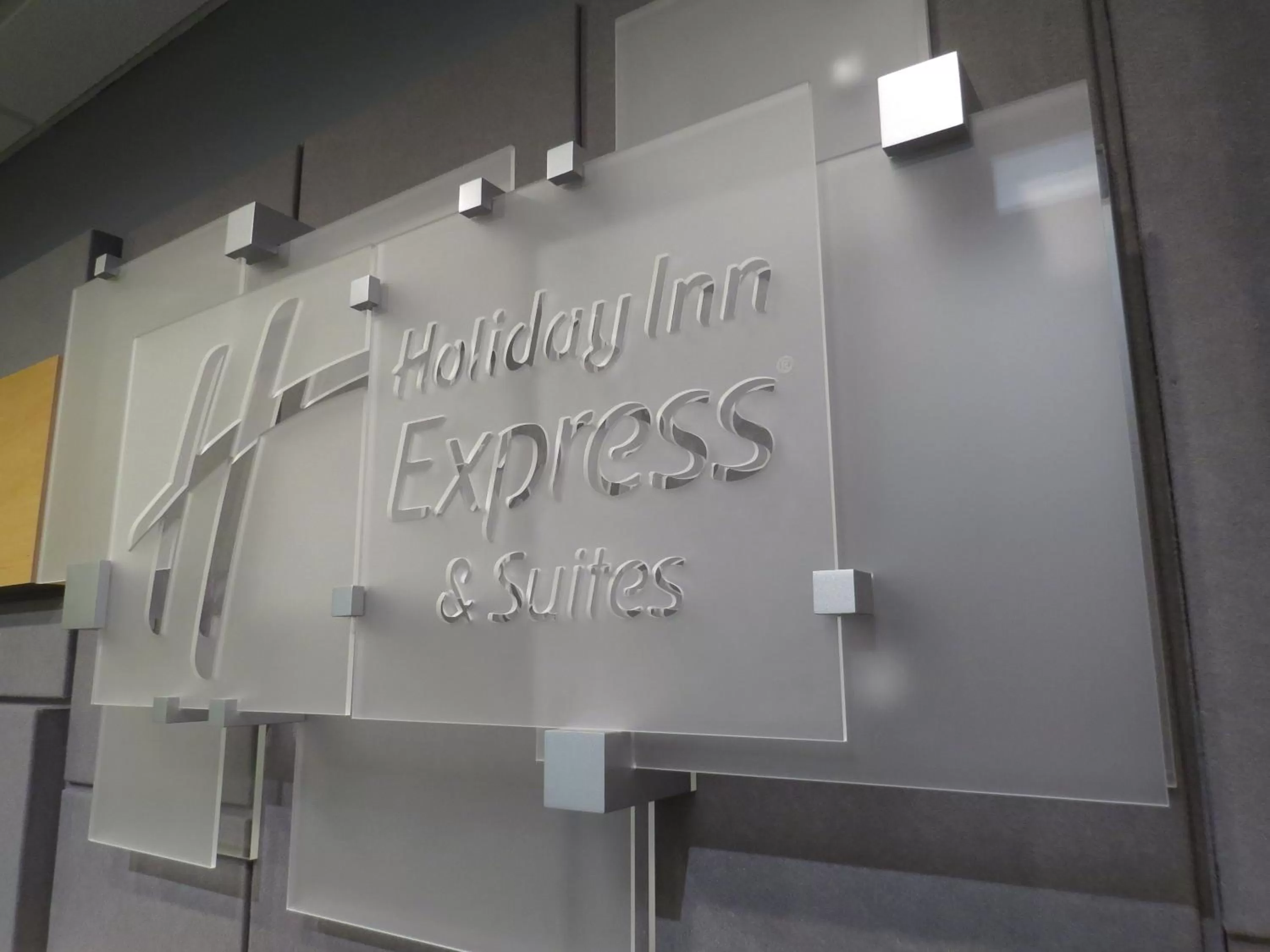 Property building in Holiday Inn Express & Suites Spring Hill by IHG