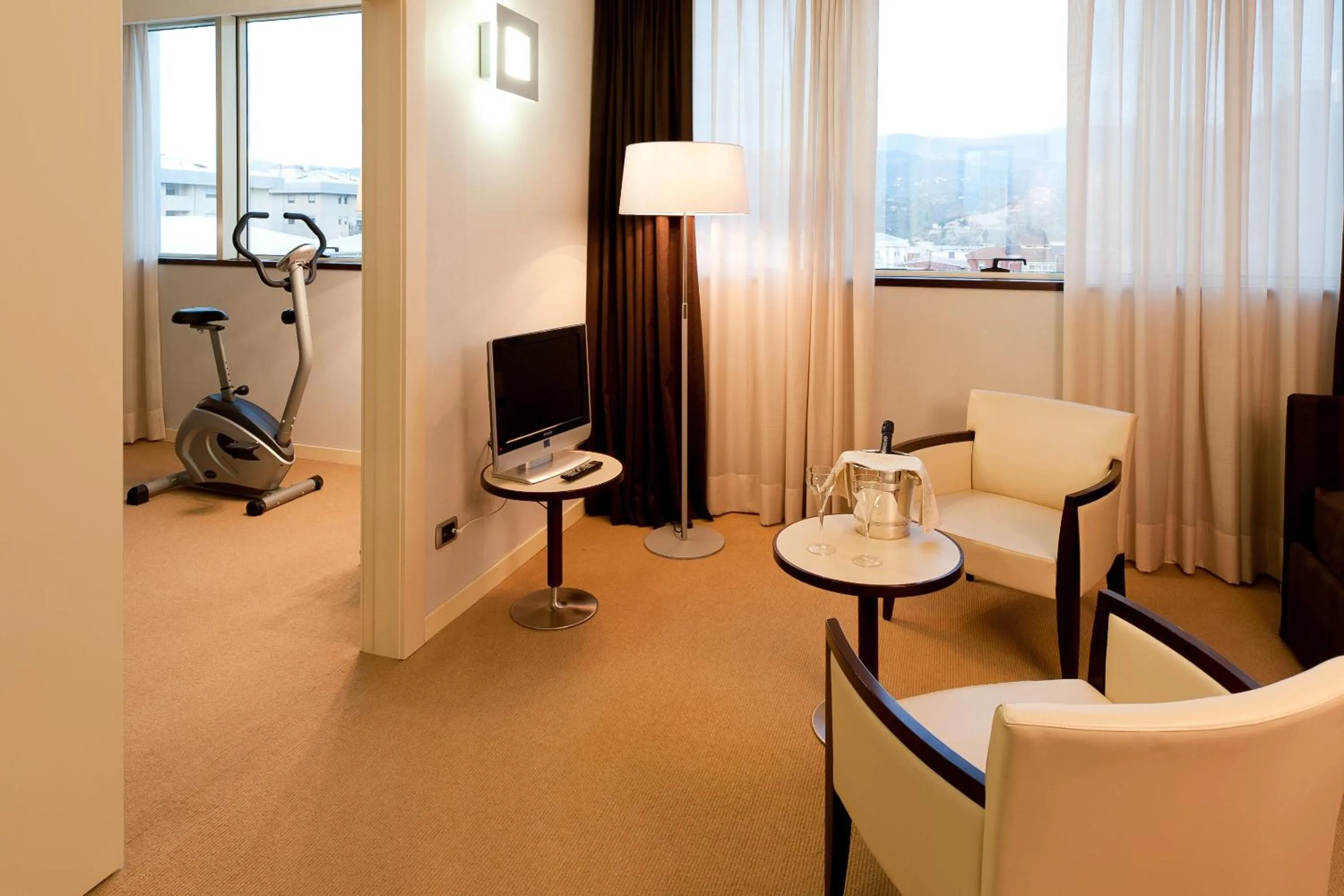 TV and multimedia in Italiana Hotels Cosenza