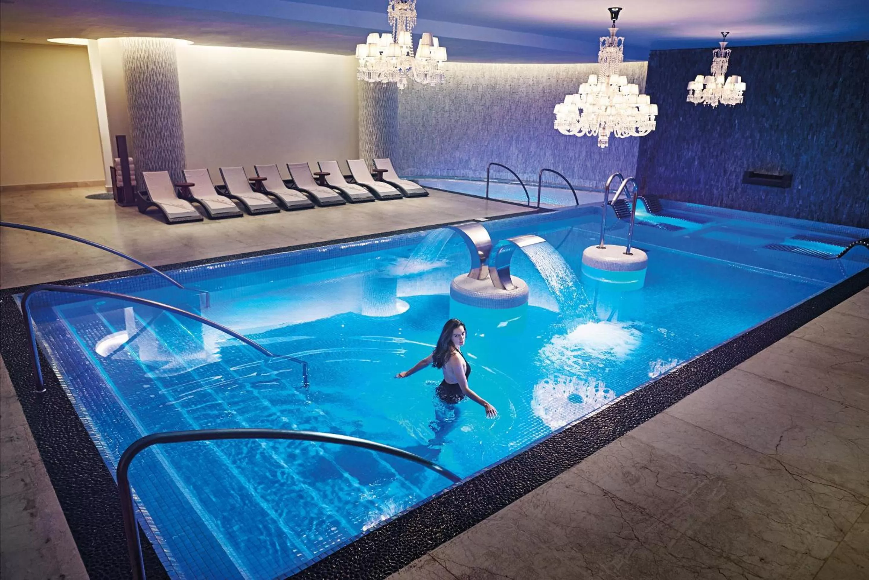 People in Moon Palace Jamaica - All Inclusive