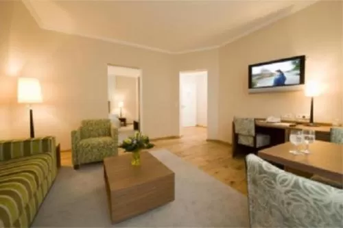 Photo of the whole room, Seating Area in Gästehaus Heinrich Schüchtermann