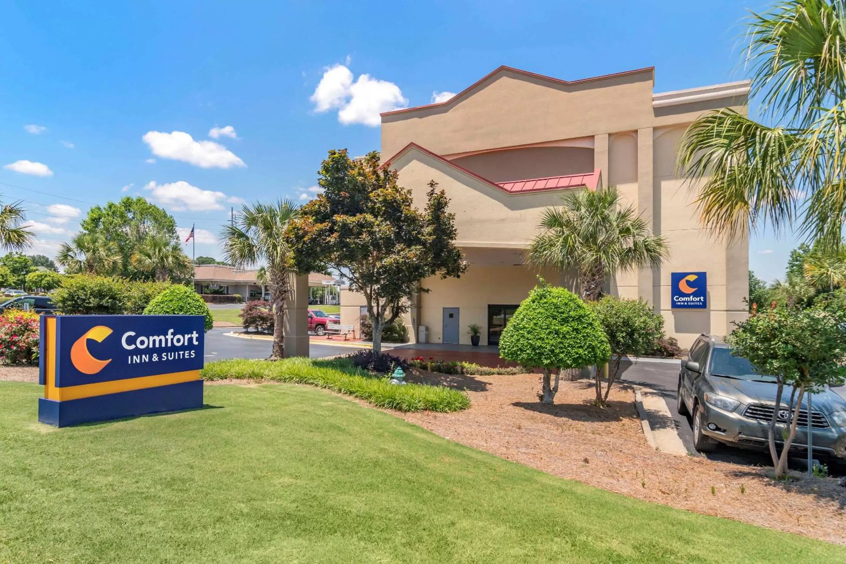 Property building in Comfort Inn & Suites Athens North