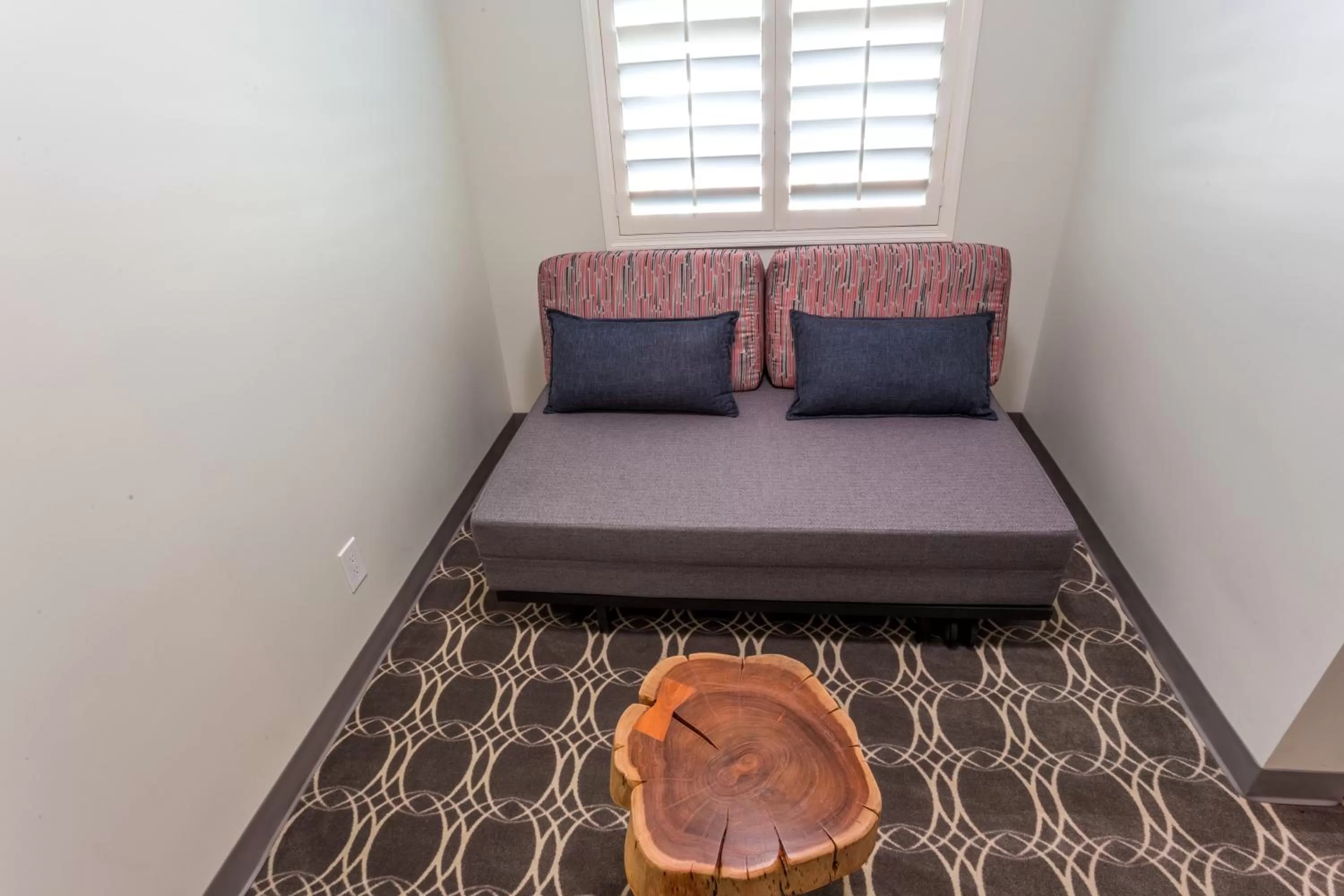 Bed in University Inn ASU/Tempe