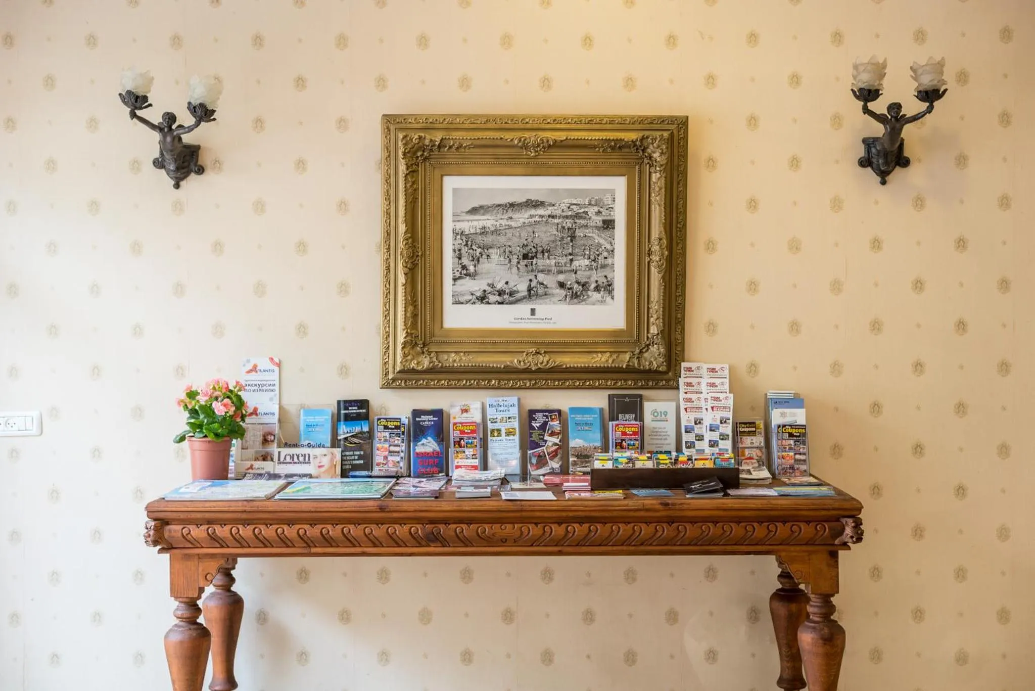 Decorative detail in Ness Hotel