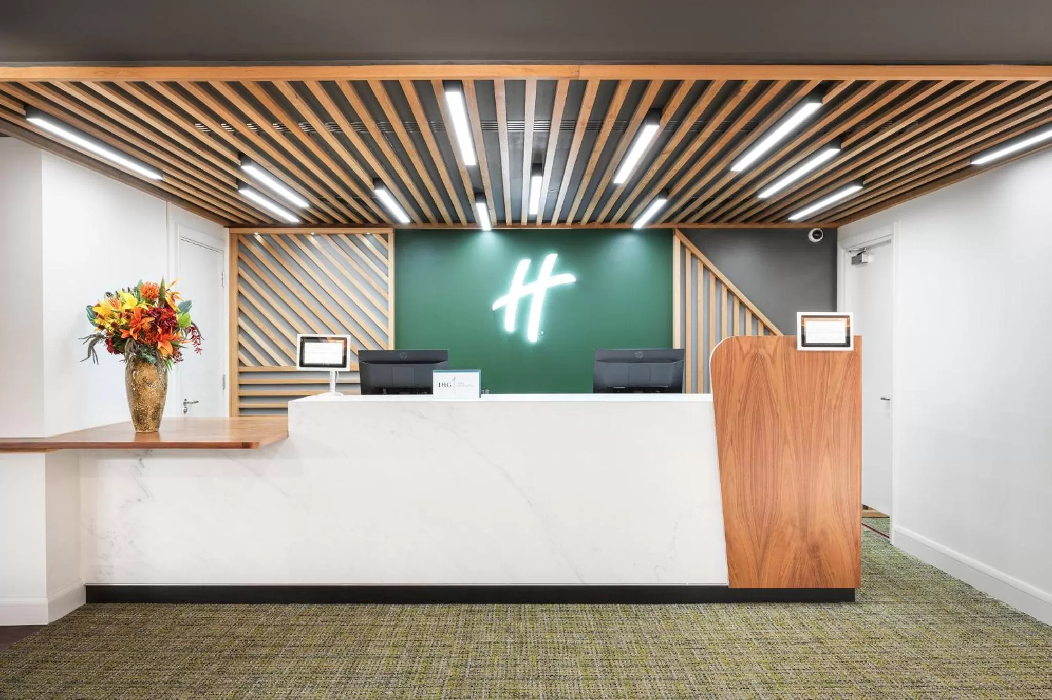 Property building in Holiday Inn Rochester-Chatham by IHG