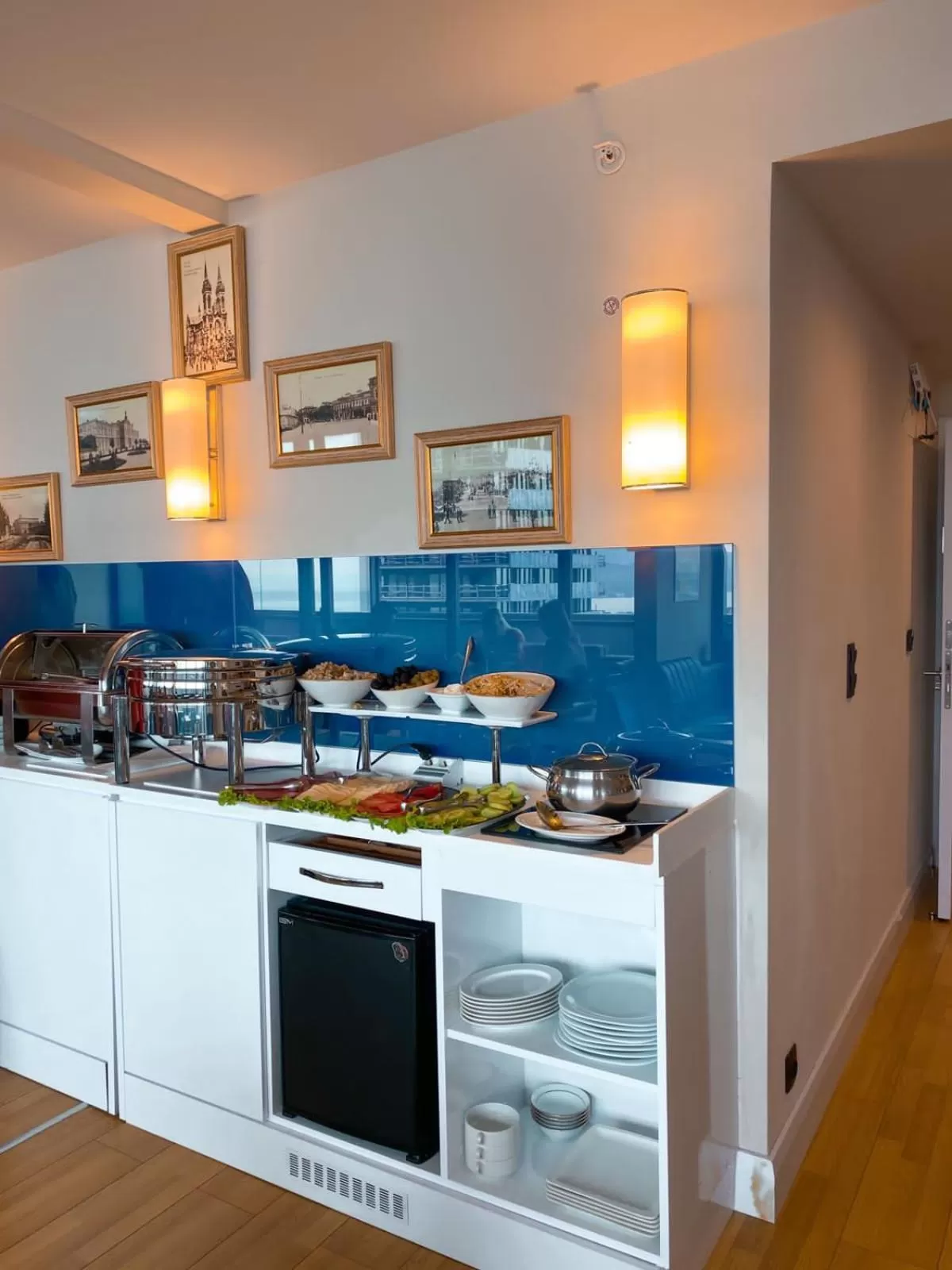 Kitchen or kitchenette, Kitchen/Kitchenette in Aparthotel Orbi City Batumi