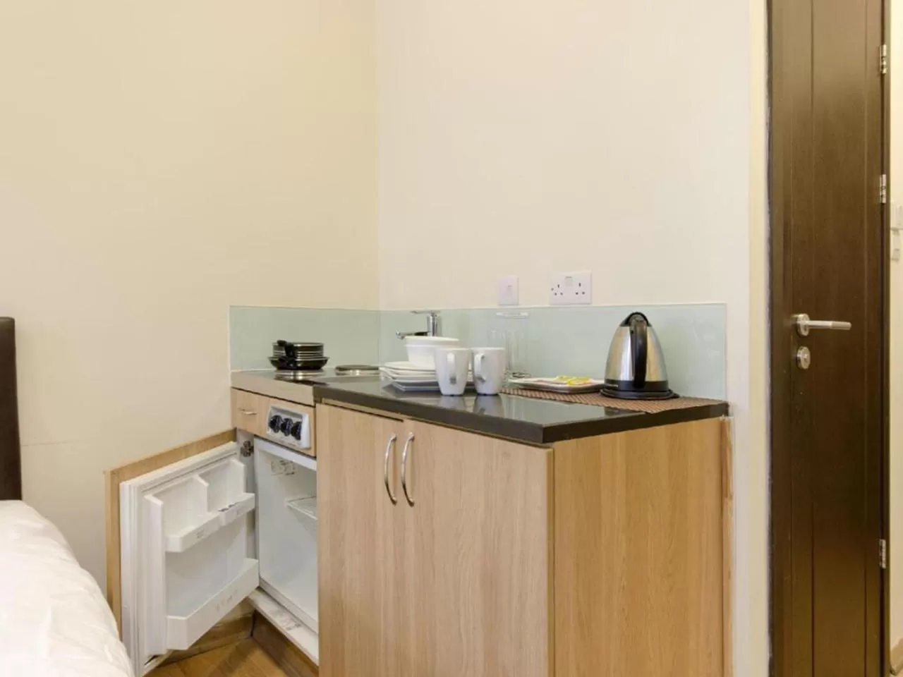 Kitchen or kitchenette in The Royale Chulan Hyde Park Hotel