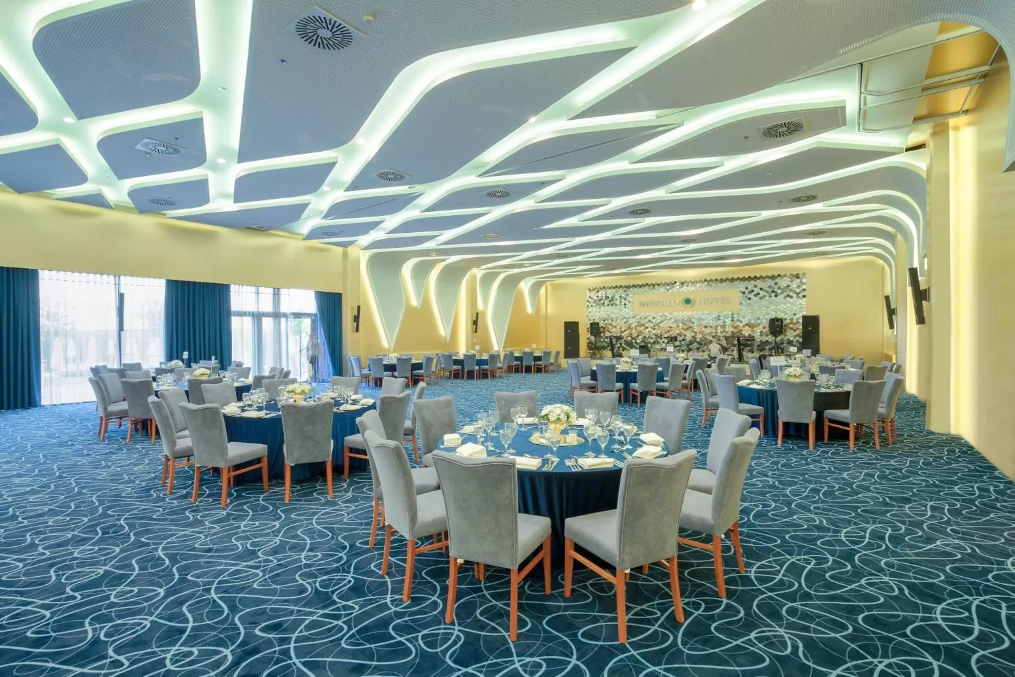 Meeting/conference room in Emerald Hotel