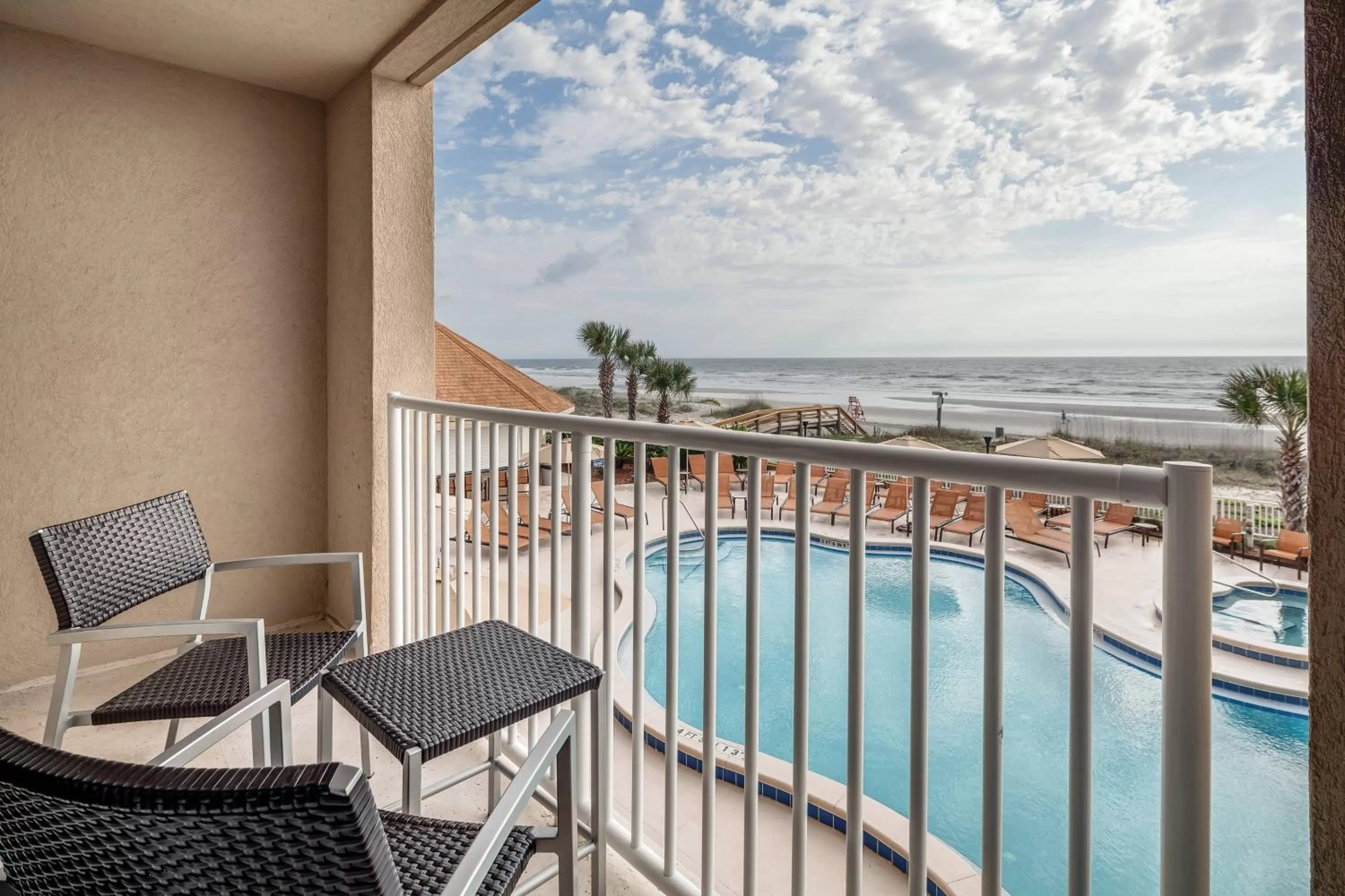 King Room with Balcony - Oceanfront in Courtyard by Marriott Jacksonville Beach Oceanfront