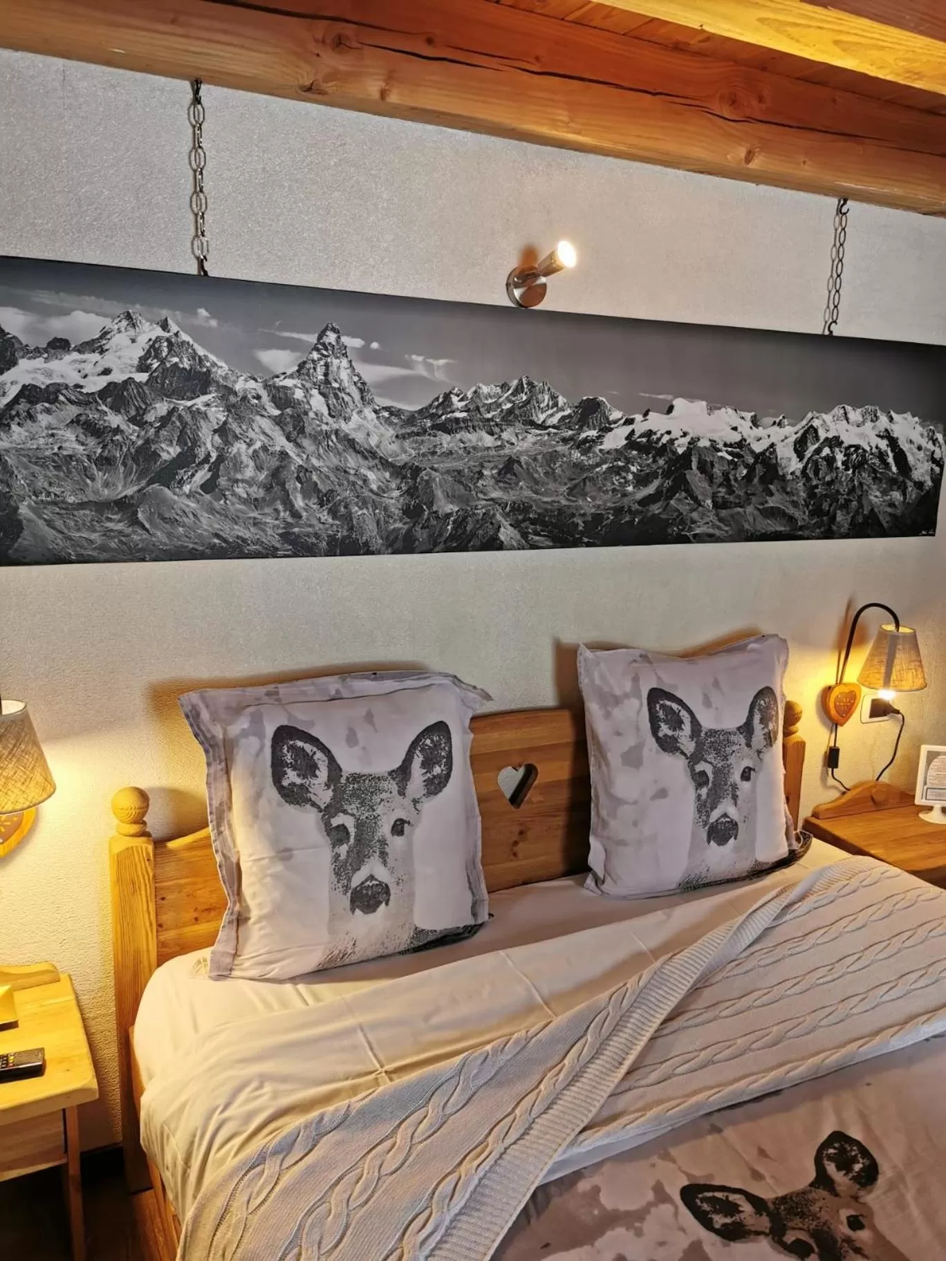 Photo of the whole room, Bed in Maison Le Cler