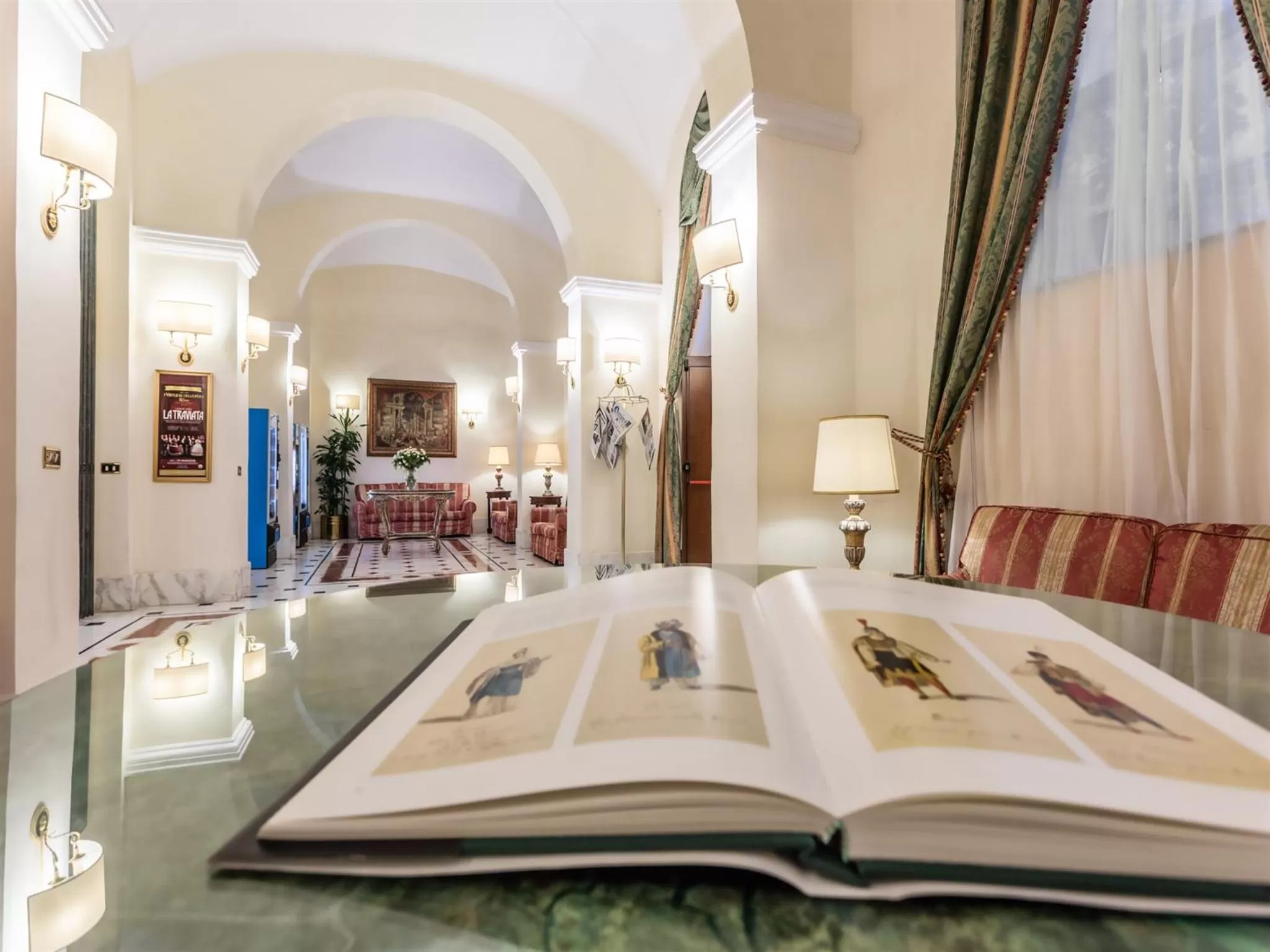 Lobby or reception in Raeli Hotel Archimede