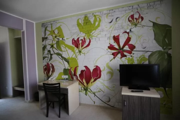 TV/Entertainment Center in Hotel Neptun