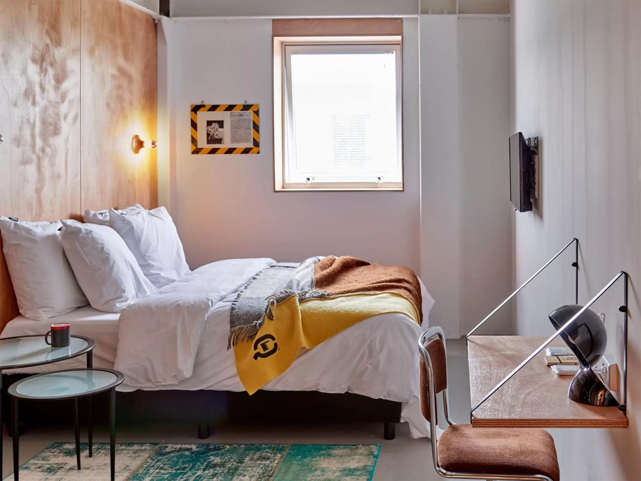 Bed in Q-Factory Hotel