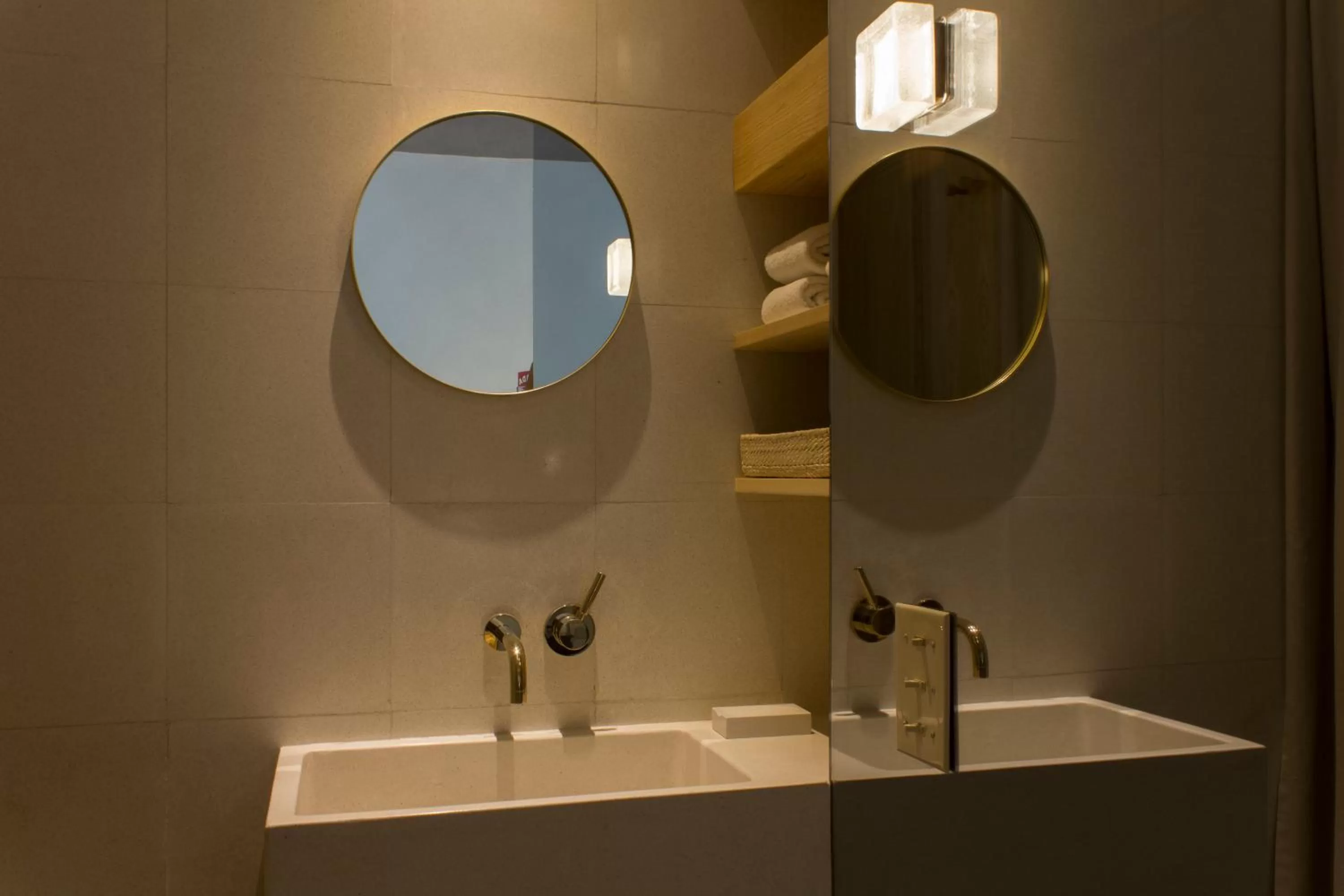 Bathroom in Círculo Mexicano, a Member of Design Hotels