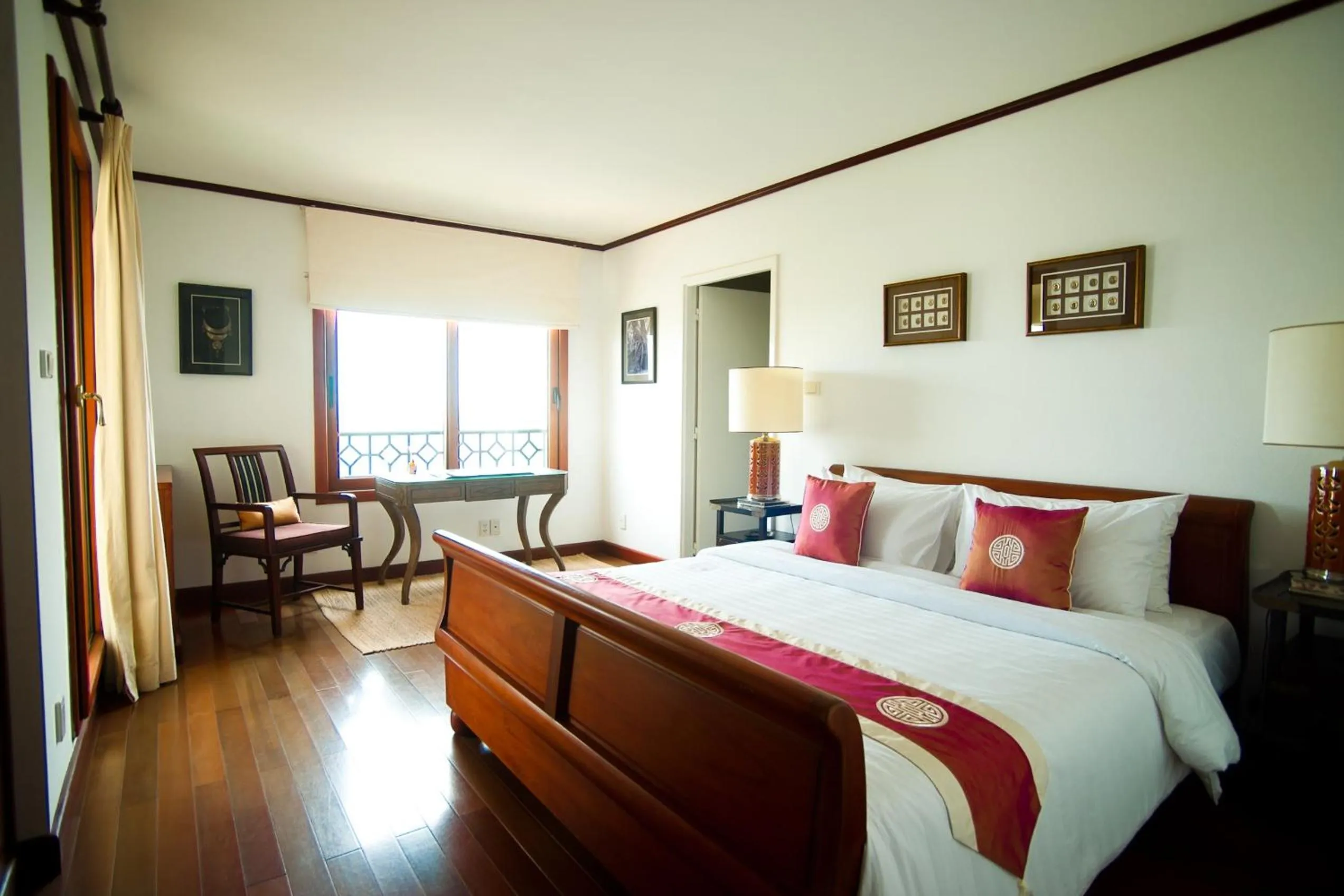 Day, Bed in Saigon Domaine Luxury Residences