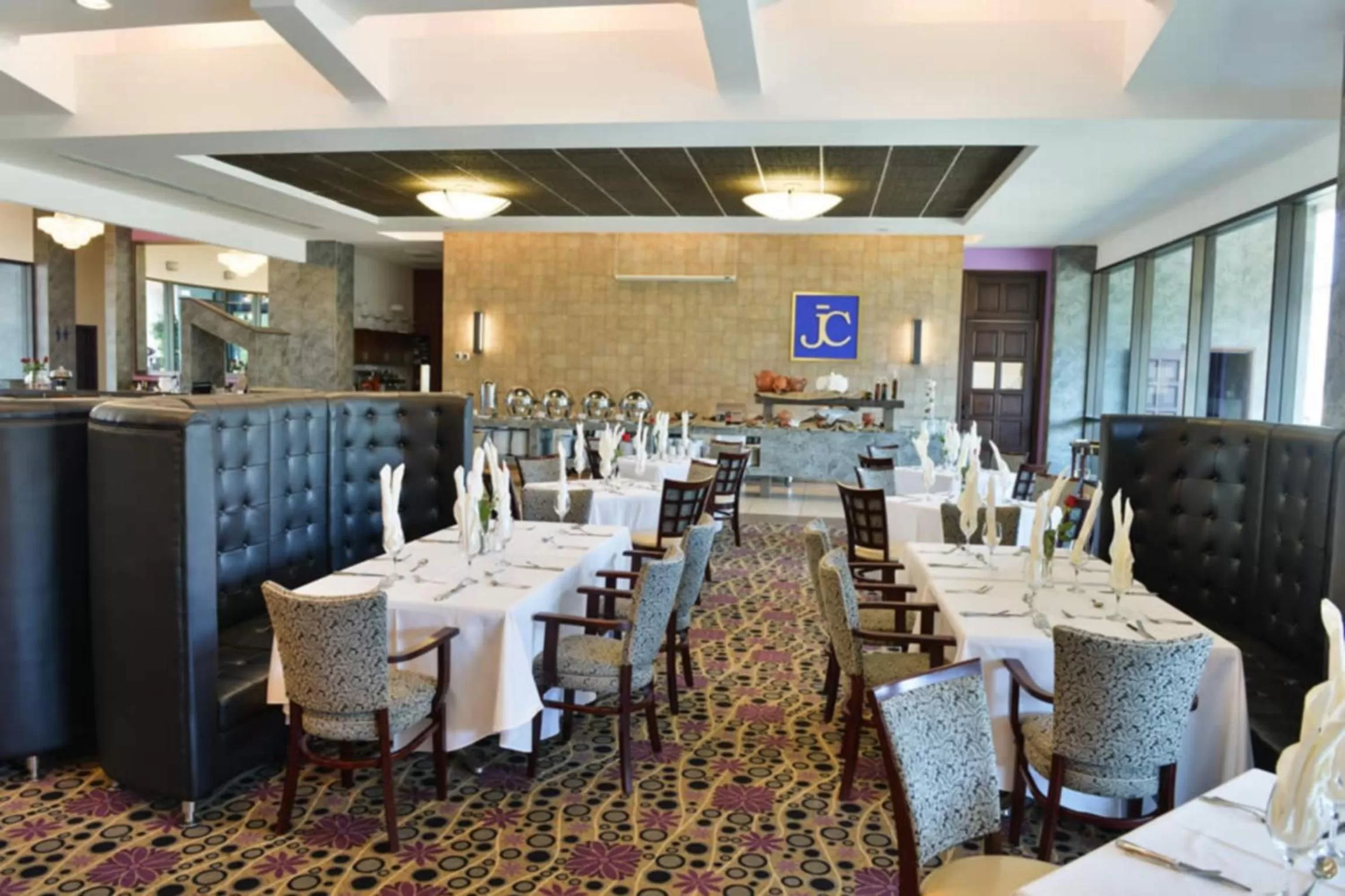 Restaurant/places to eat in Hotel Plaza Juan Carlos