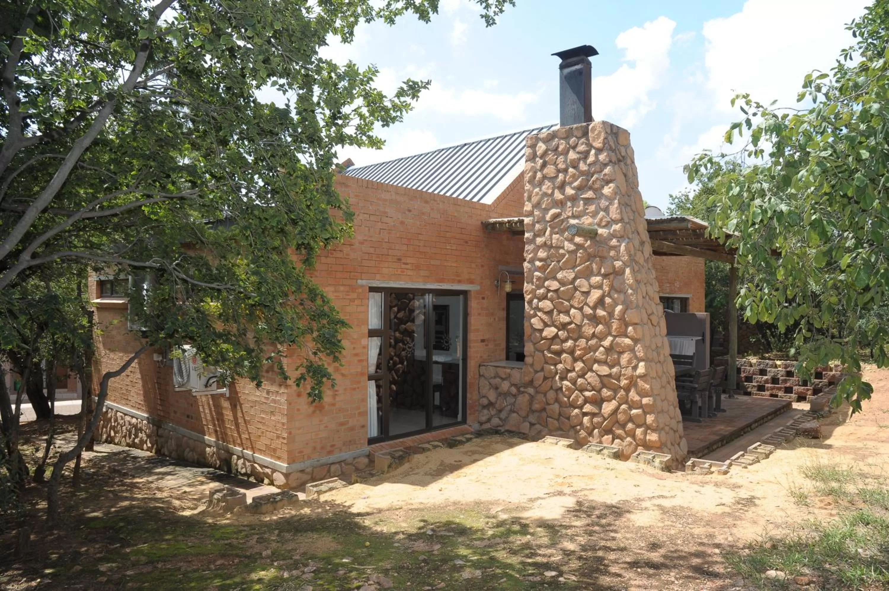 Property Building in ATKV Buffelspoort