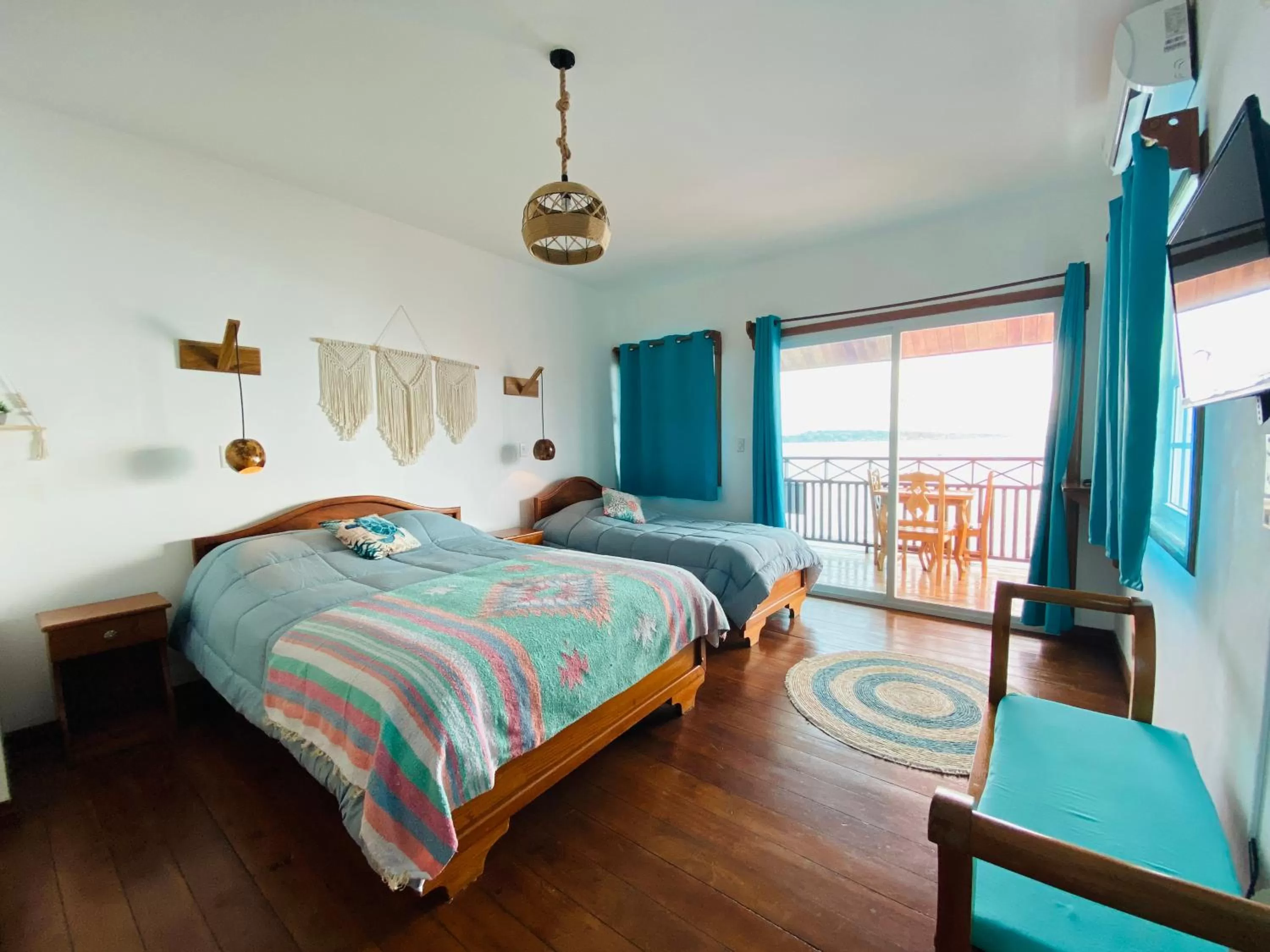 Bedroom in La Casa Corazón