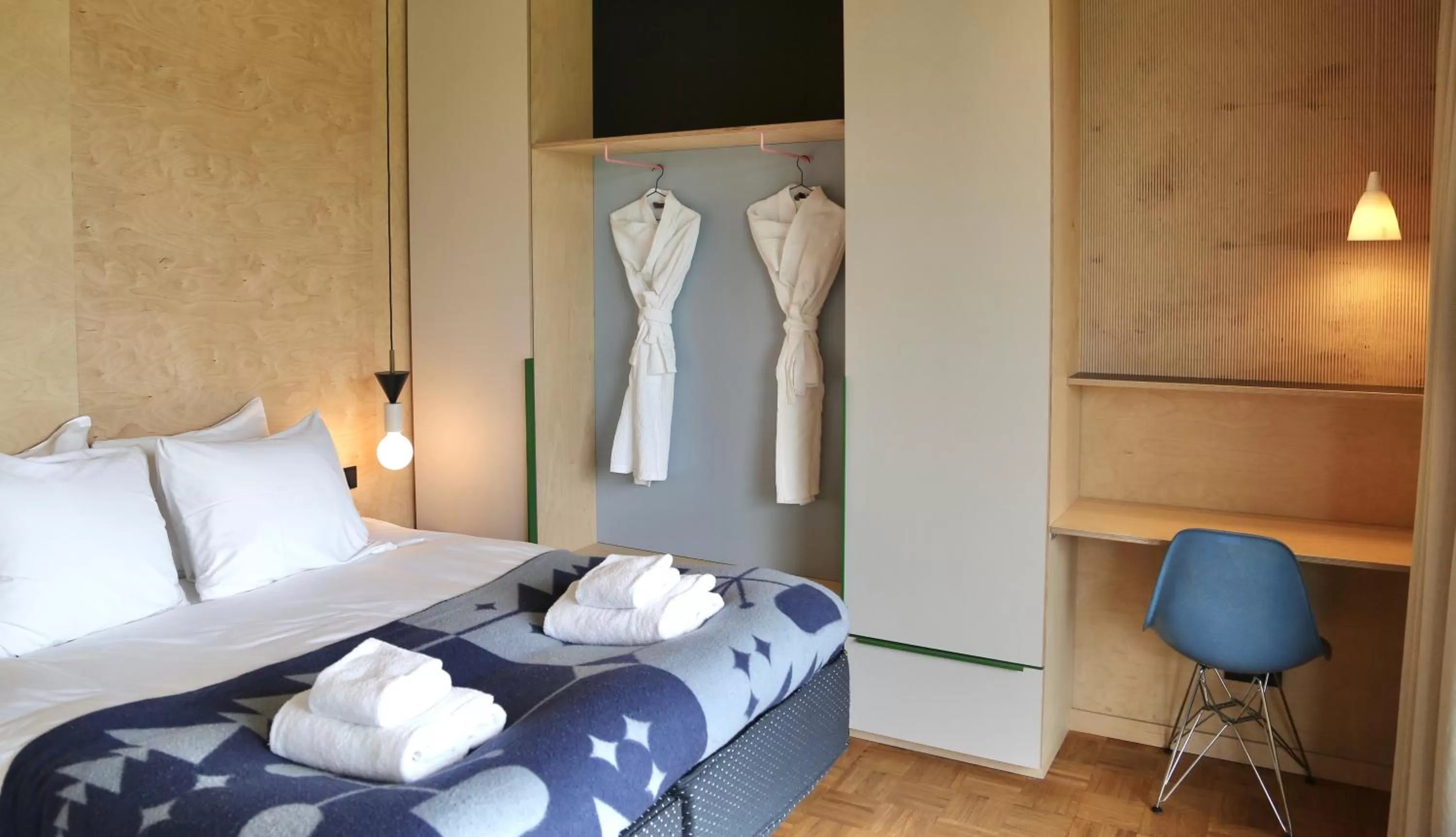 Bed in Basecamp Amsterdam