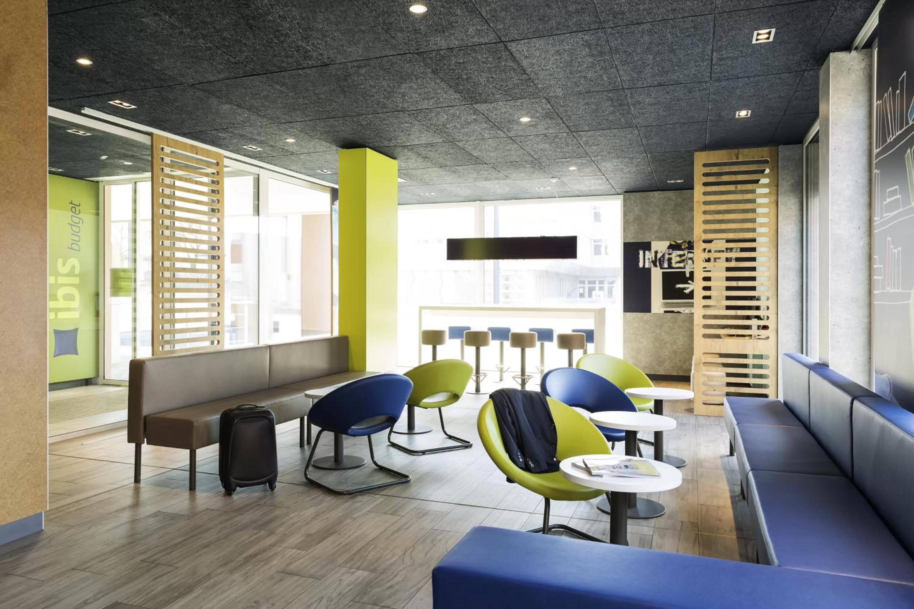 Communal lounge/ TV room in ibis budget Zurich Airport